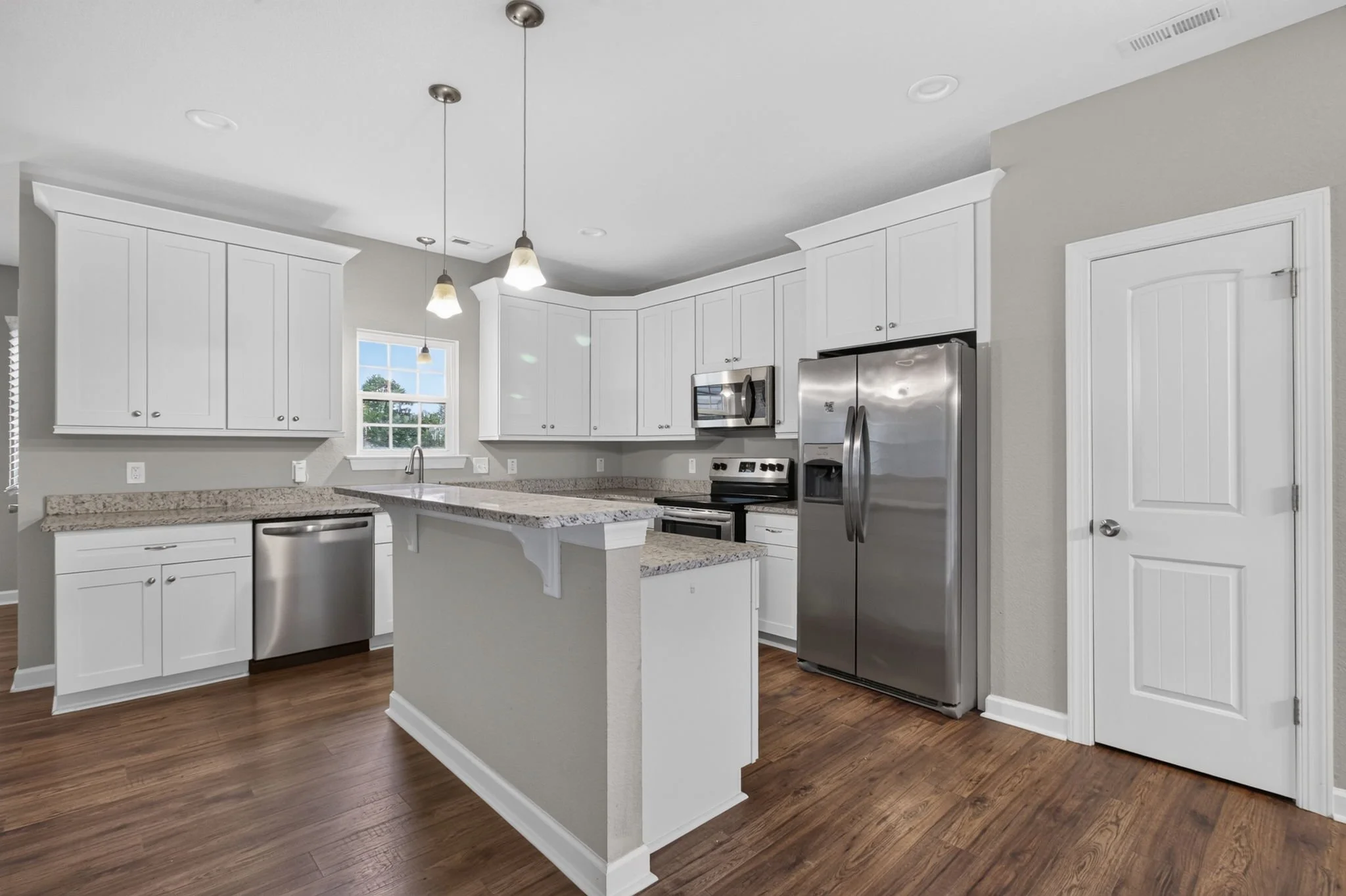 13-web-or-mls-1439-kempsville-rd.jpg