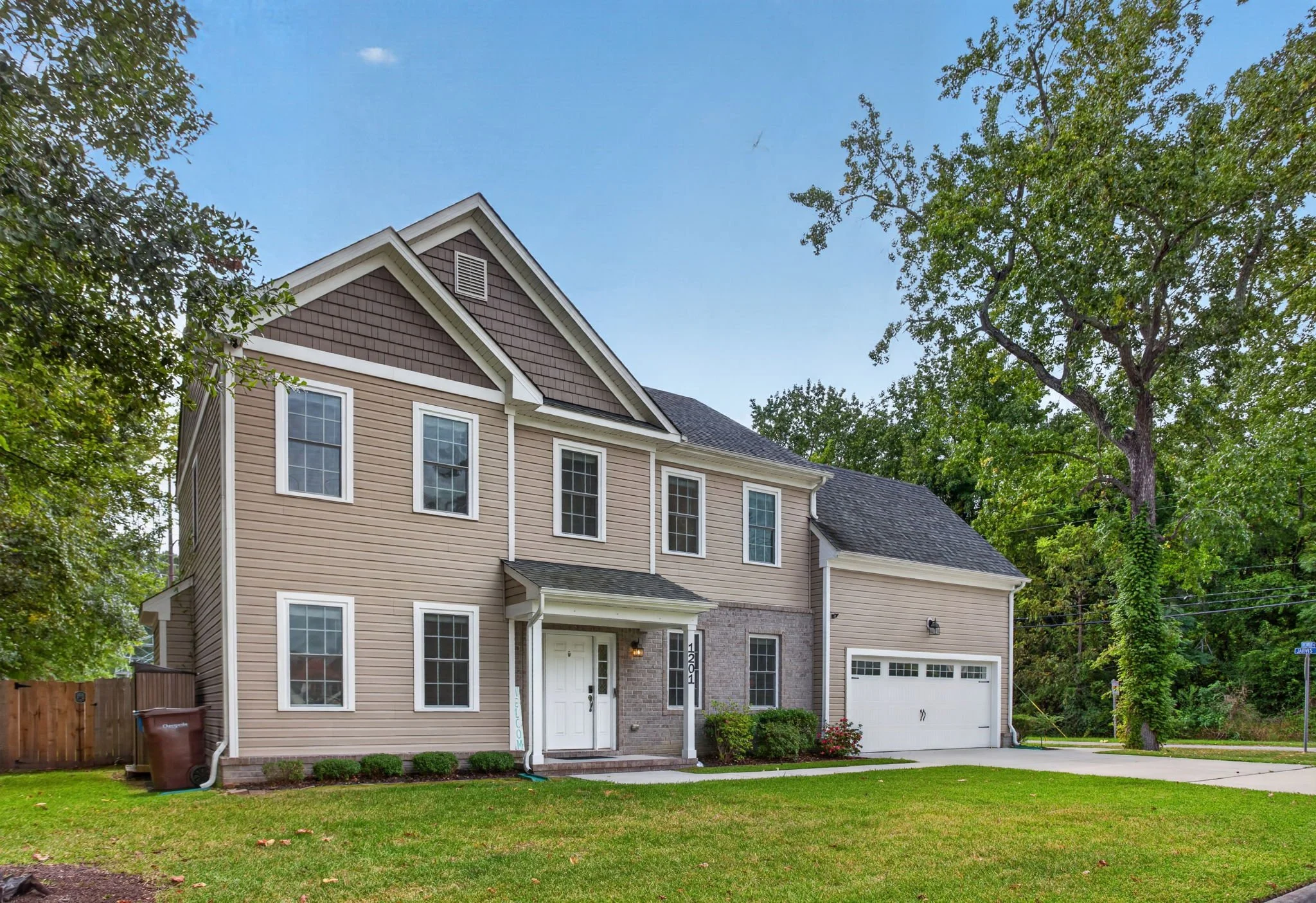 Eric Sessions, Fathom Realty
