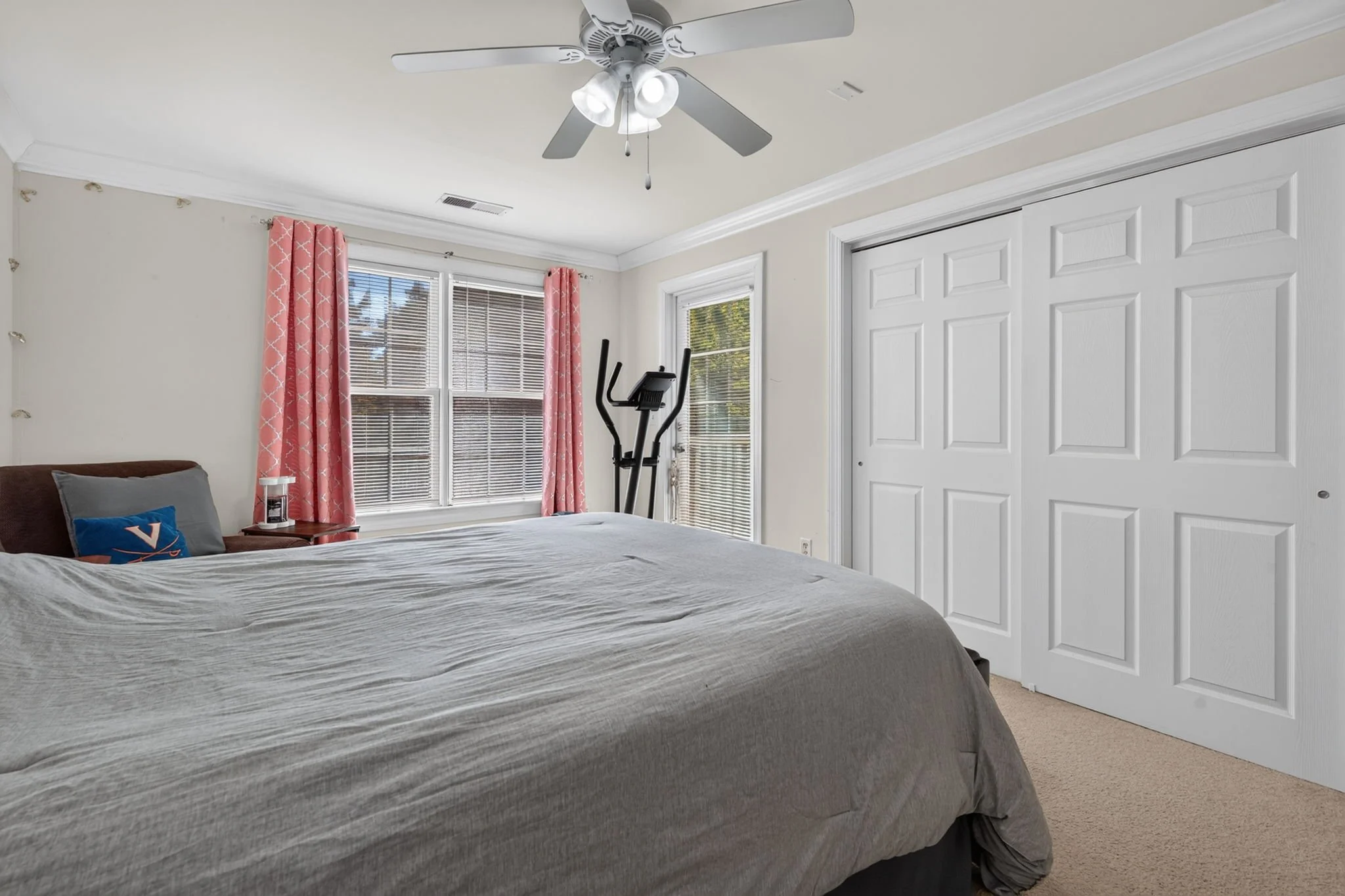 15-web-or-mls-500-judah-way-123.jpg