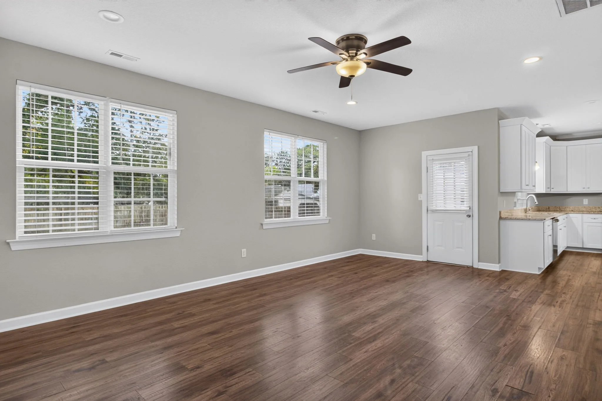 19-web-or-mls-1439-kempsville-rd.jpg