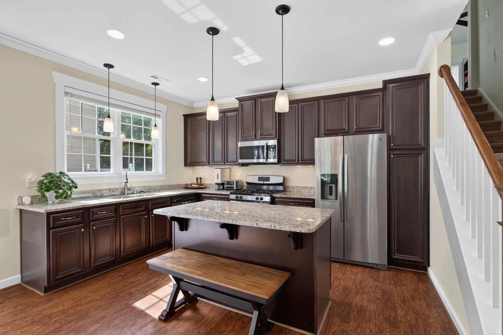 7-web-or-mls-1201-richwood-ave.jpg