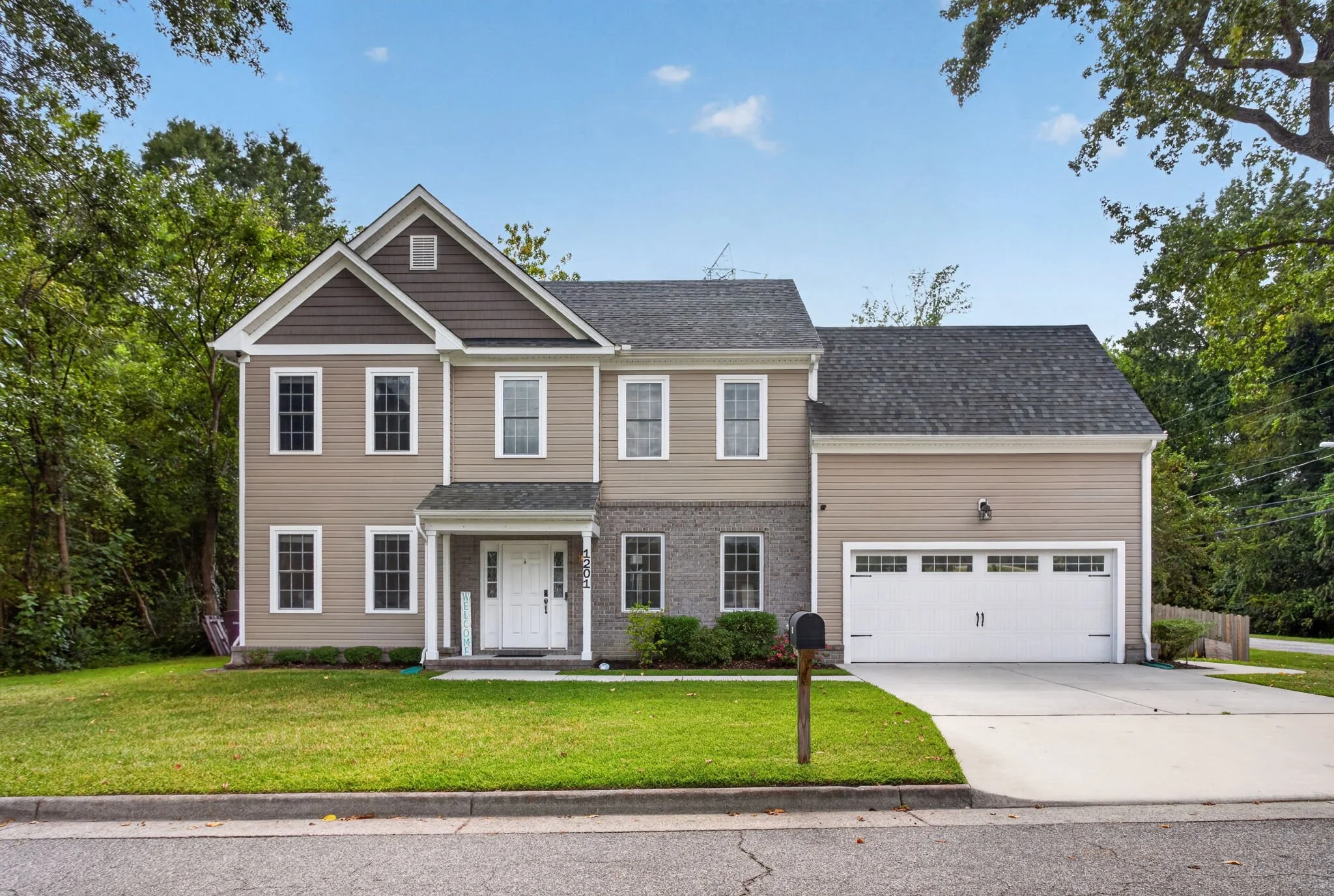 1-web-or-mls-1201-richwood-ave.jpg