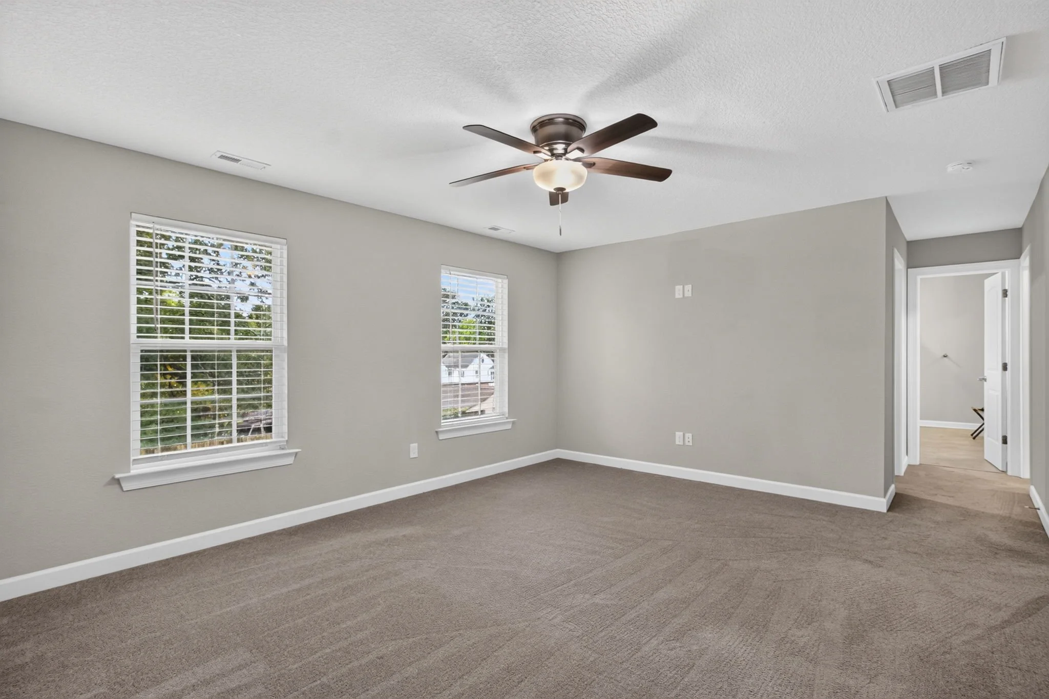 32-web-or-mls-1439-kempsville-rd.jpg