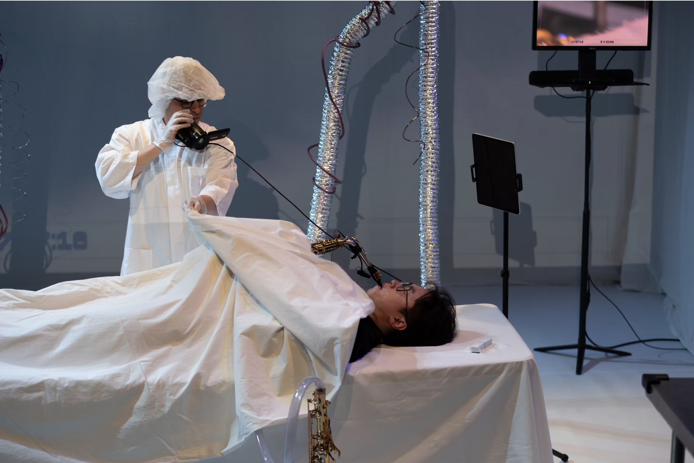Performing Gala by Jiwon Seo, a new music theatre work for saxophone, actor, video and live electronics, at the DramaEtMusica Mini Festival 2026, Chain Theatre NYC. Photos: Freddie Zhu.
