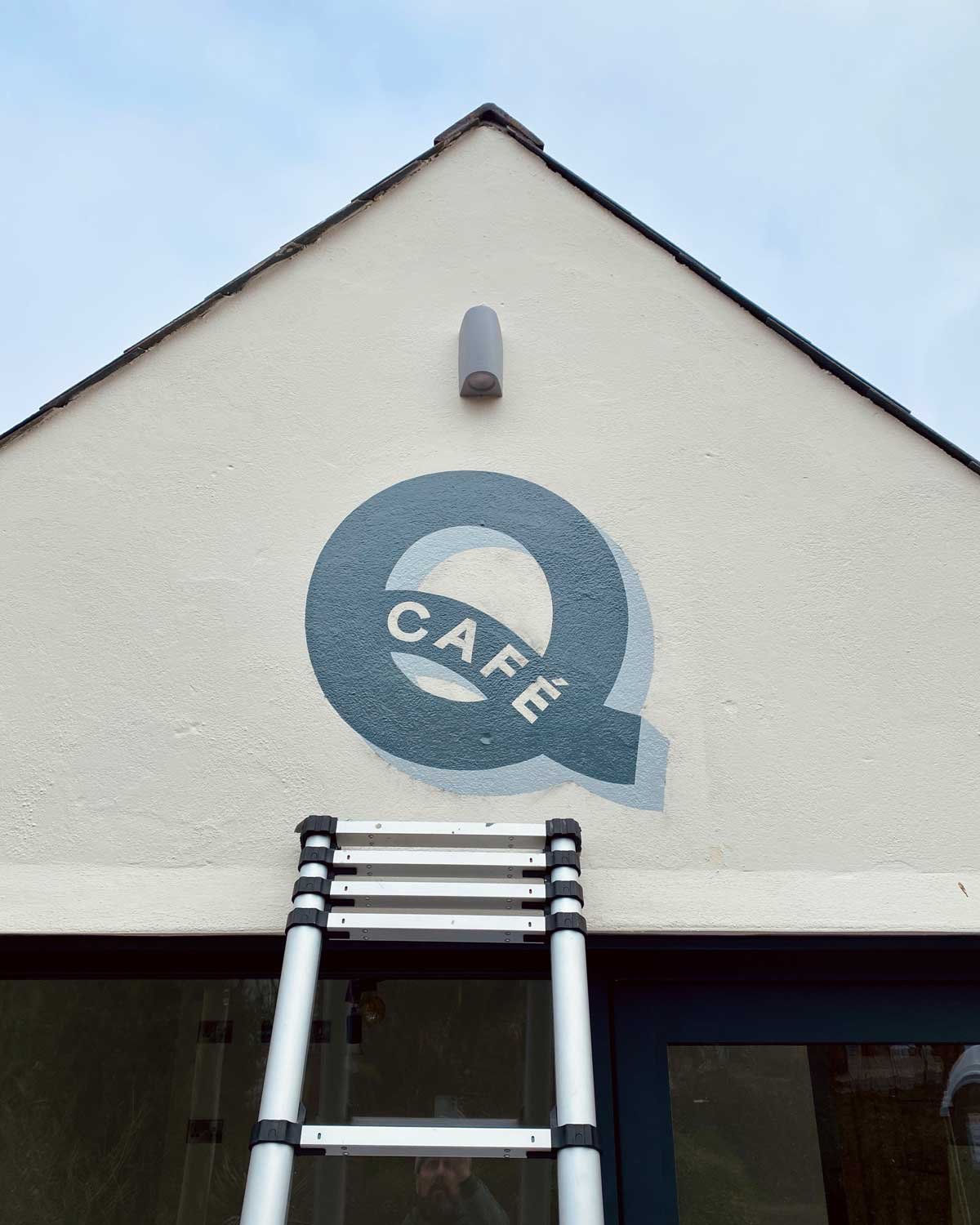 dollar-signs-cafe-q-sign-painting-01.jpg