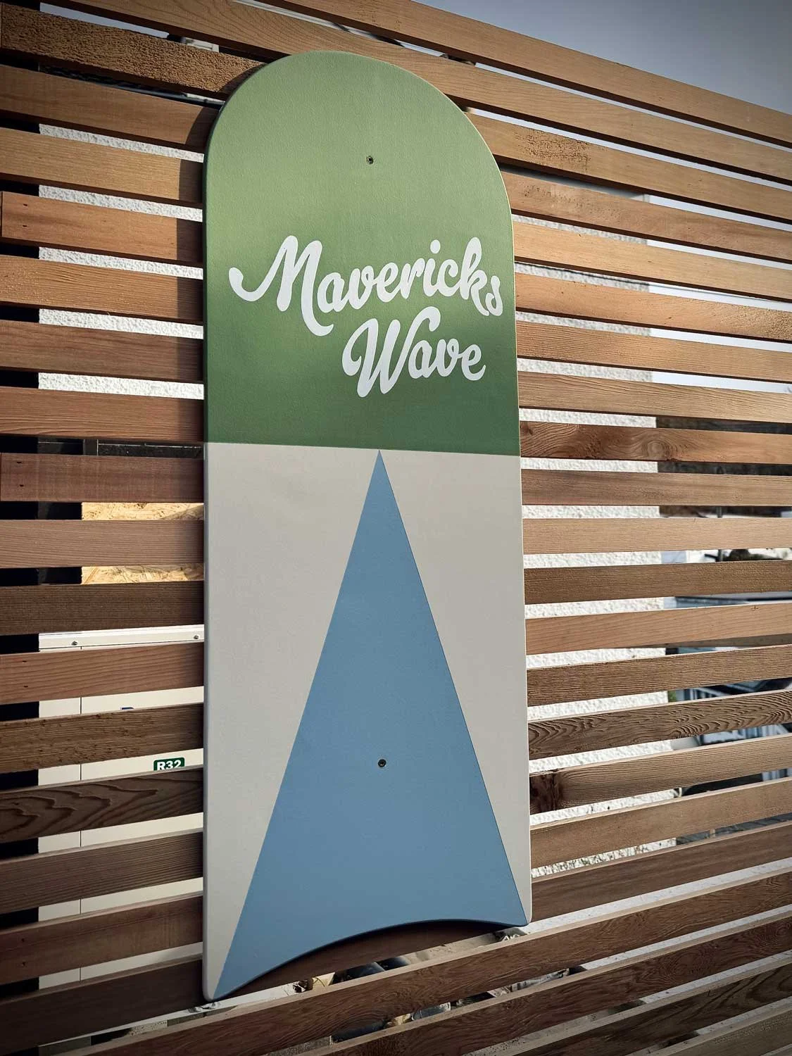 dollar-signs-mavericks-wave-sign-painting-01.jpg