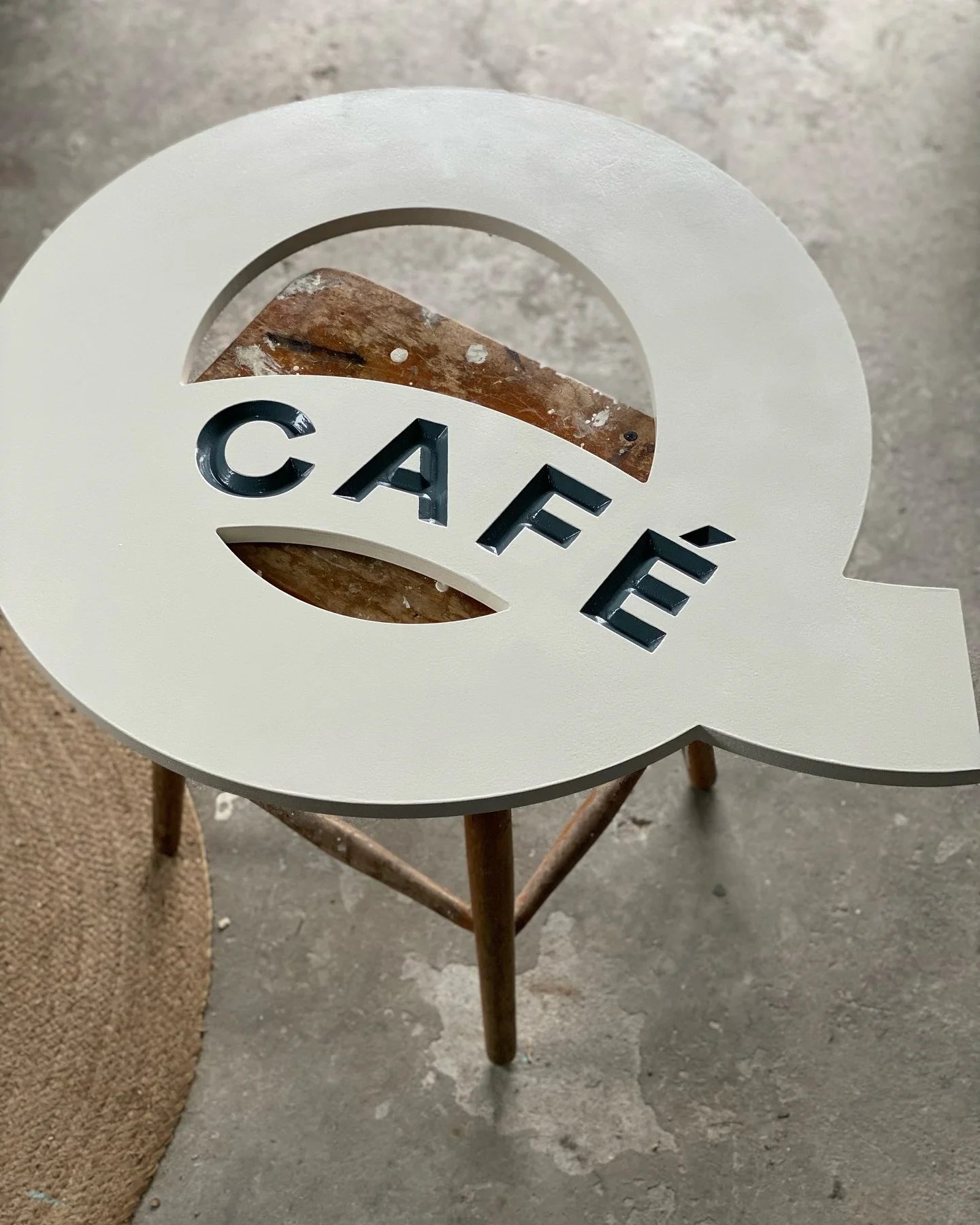 Mono-prismatic.

I had fun painting the 4D prismatic type on this sign&mdash;I think sign painting it in 2D would have been much easier but I love a challenge. It was all good brush skill development that&rsquo;s for sure.

I&rsquo;m looking forward 