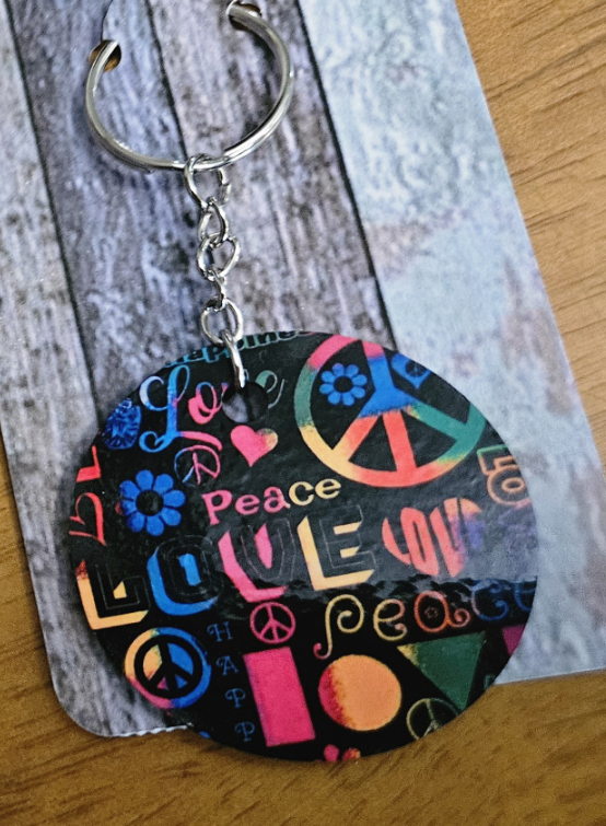 Peace & Love.png