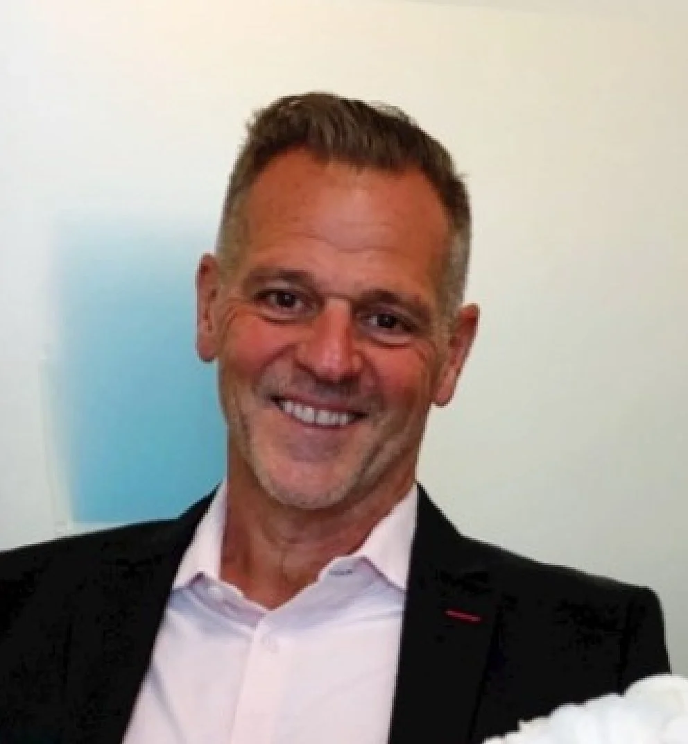 Raving review for sales coach, Jake Thompson.