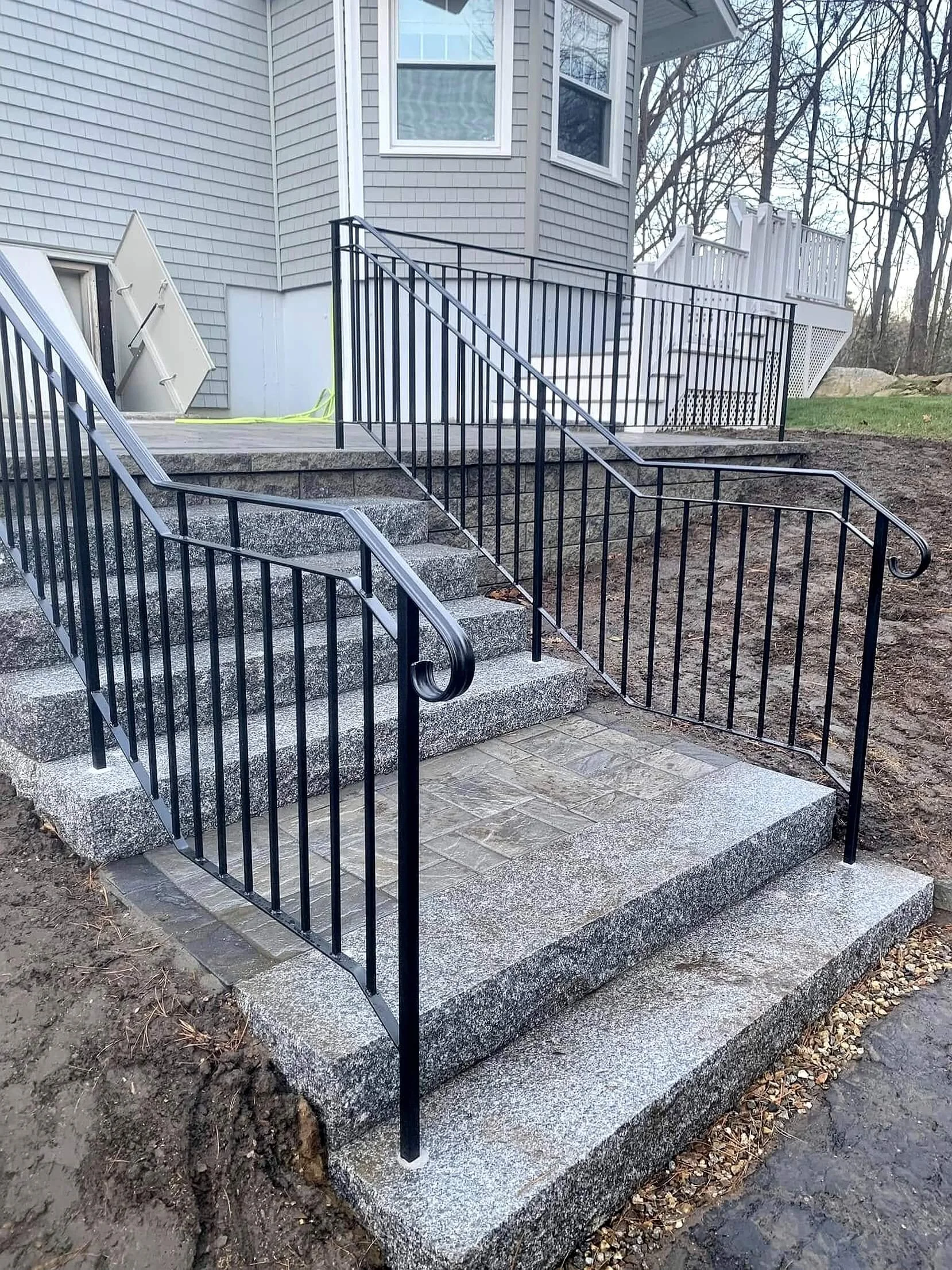 hillside_ironworks-exterior-stair-custom.jpg