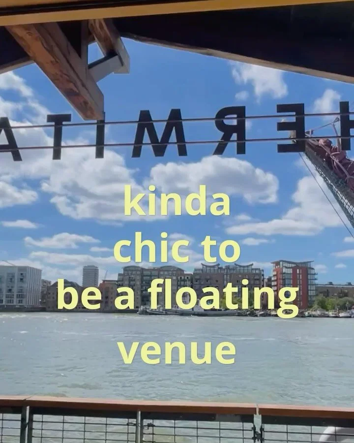 Introducing our wonderful floating venue: The Pier House at Hermitage Moorings. The perfect venue to co-create a concert with the River Thames. Very kinda chic we think 🌊✨ 
Tickets at link in bio
part of #totallythames #totallythamesfestival 
#sopra