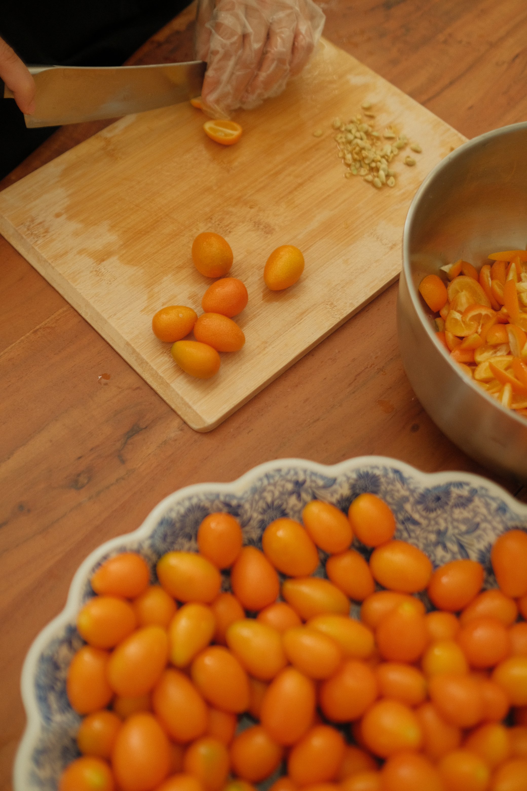 Processing kumquats