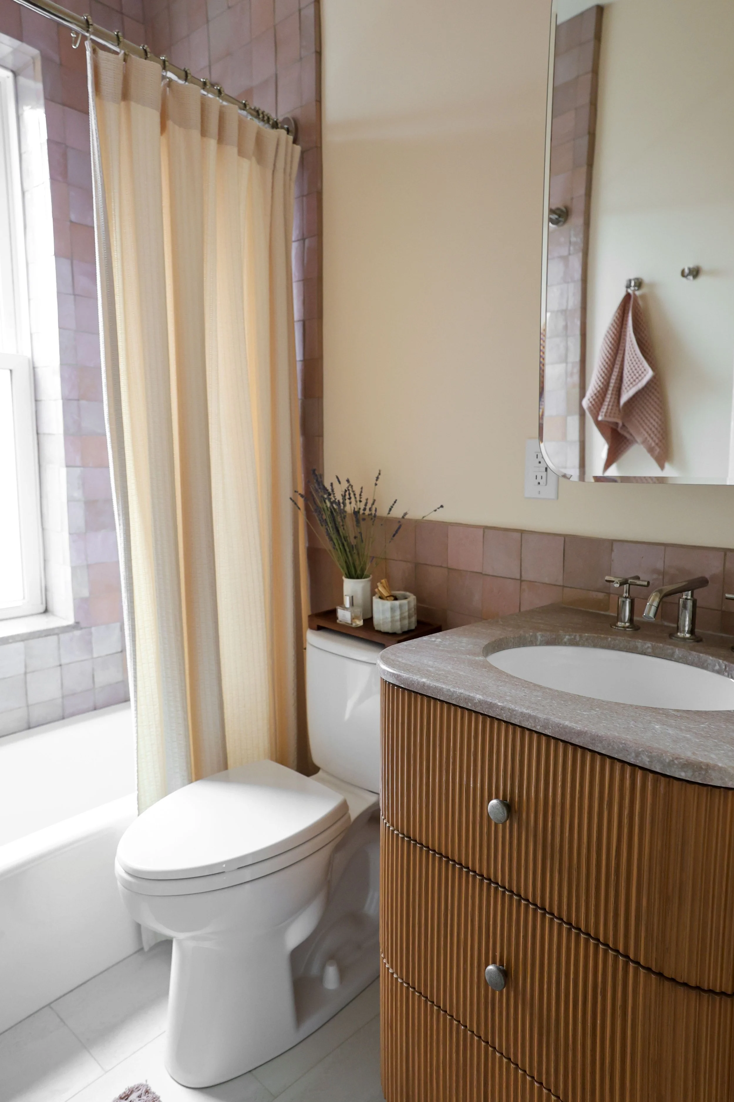 Piper Pink Bathroom-47.jpg