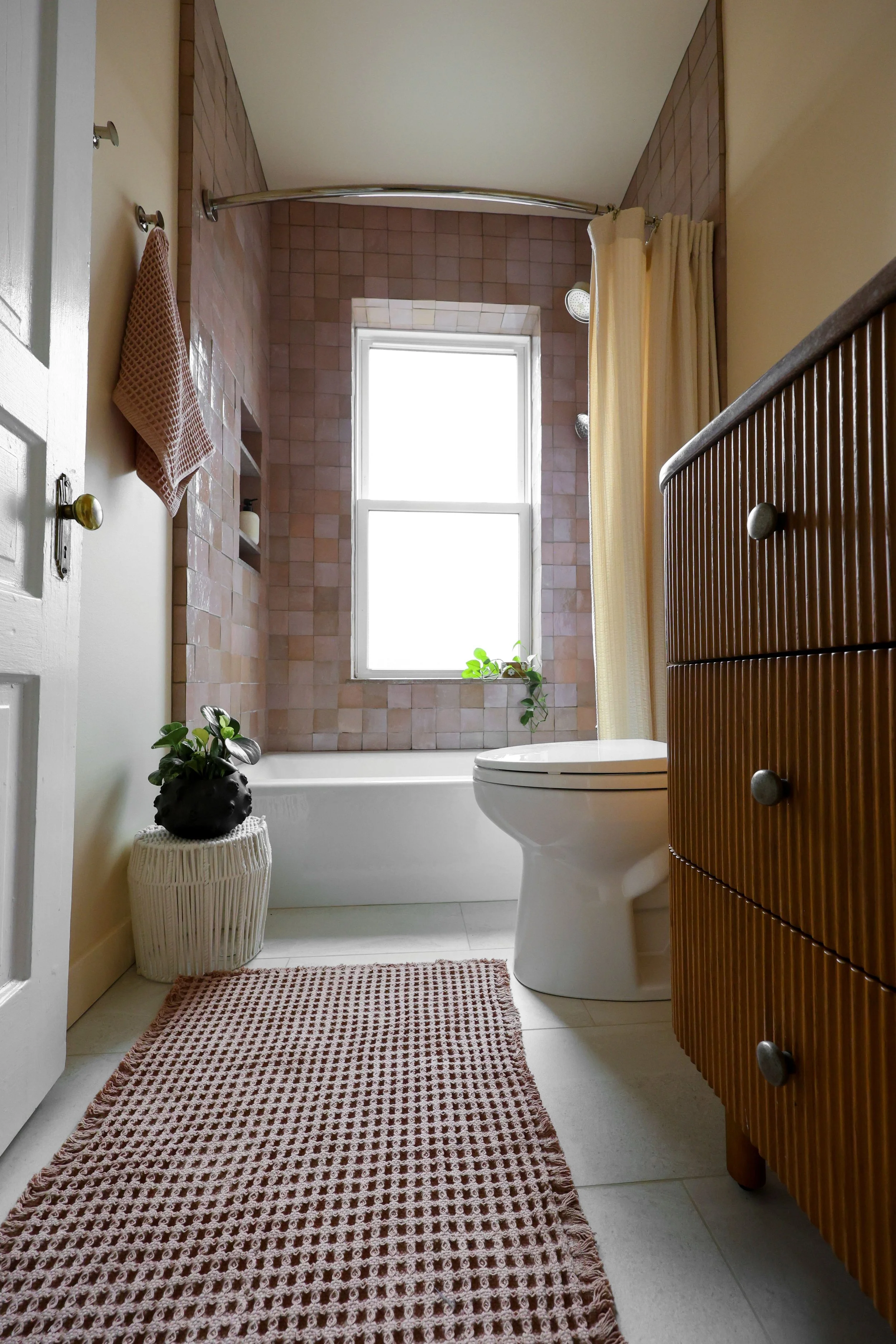 Piper Pink Bathroom-03.jpg