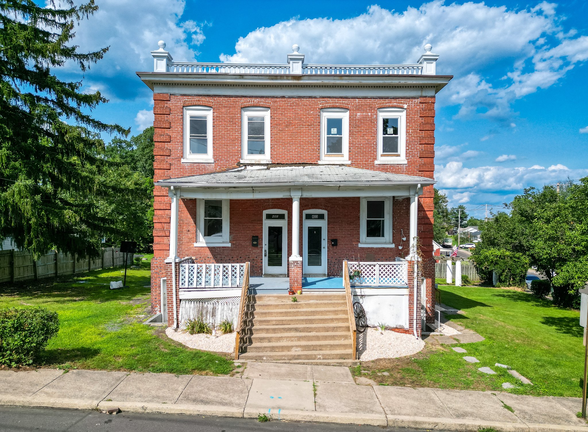 Current Holdings: 403 Washington Ave (7 units)
