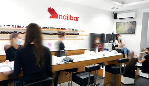 Via d'Aracoeli 35 Prenota un appuntamento Lunedì - Venerdì 9-19:30 Sabato 10-19 Tel: 06 69295181 / info@nailbar.it