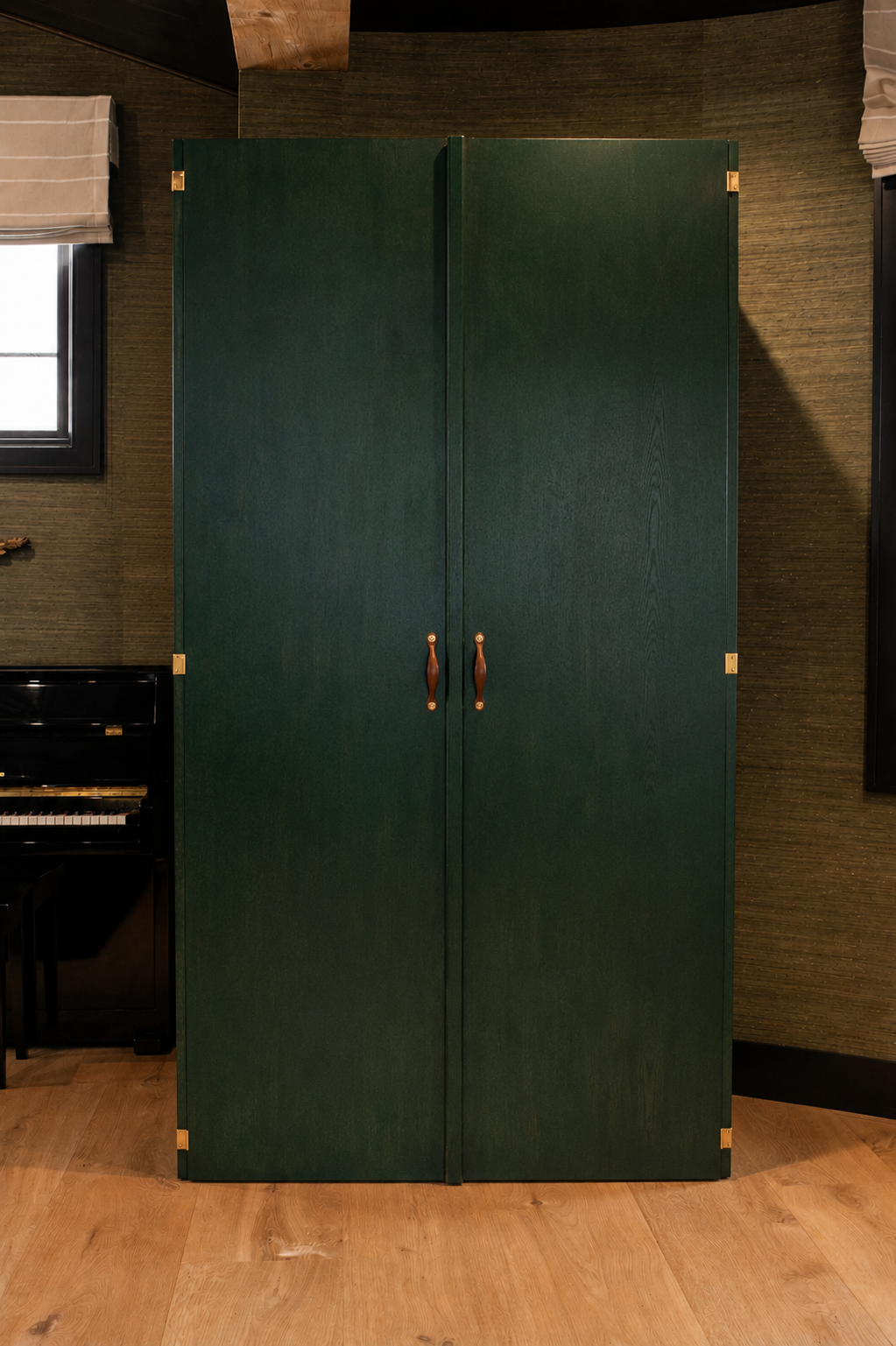 cabinet front.png
