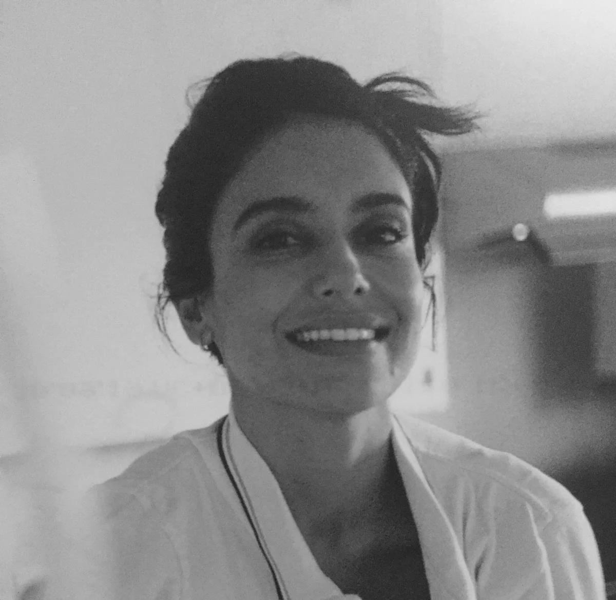 Portrait of a psychotherapist based in London specialising in couples and individual therapy