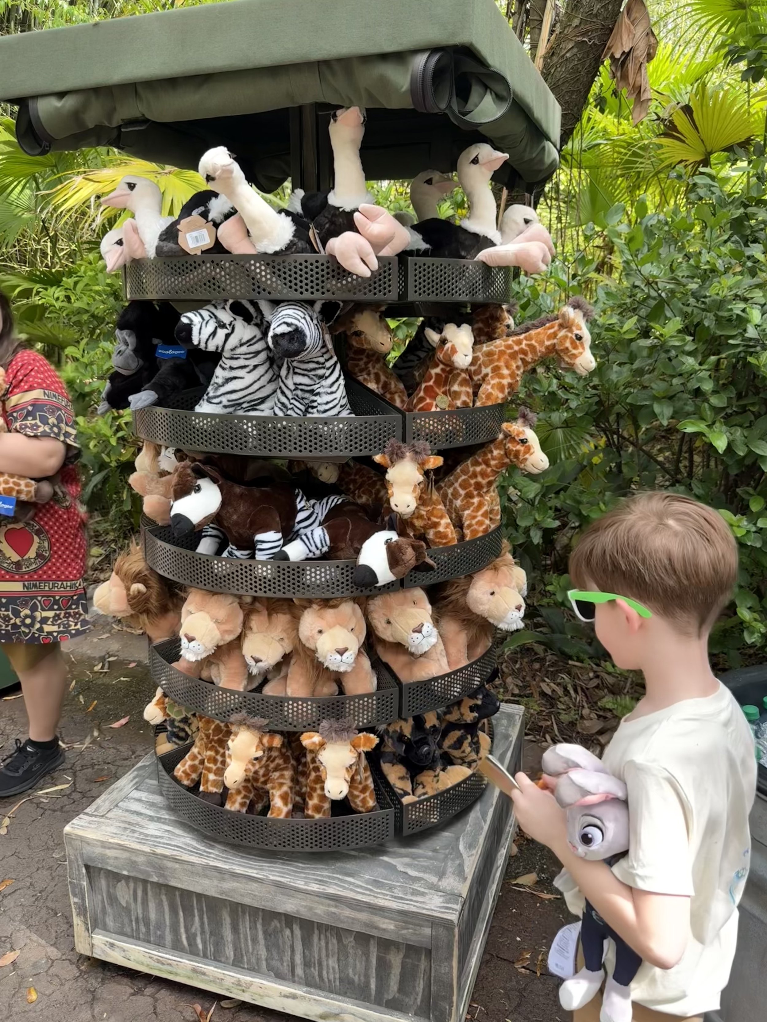 The No-Meltdown Disney Souvenir Plan