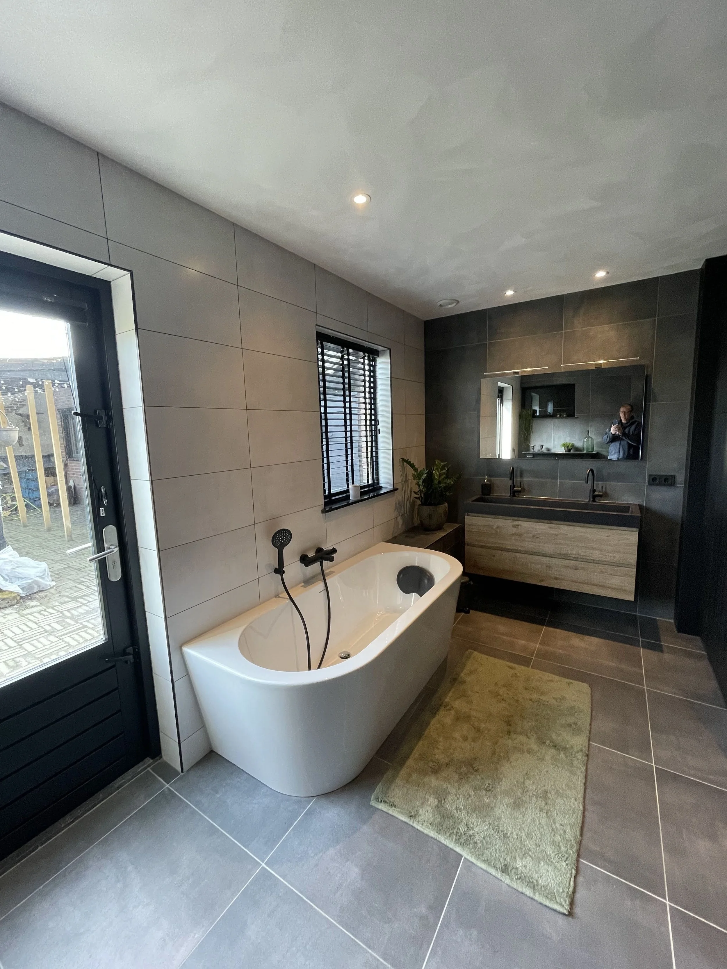 Royale badkamer realisatie in Mariahout
