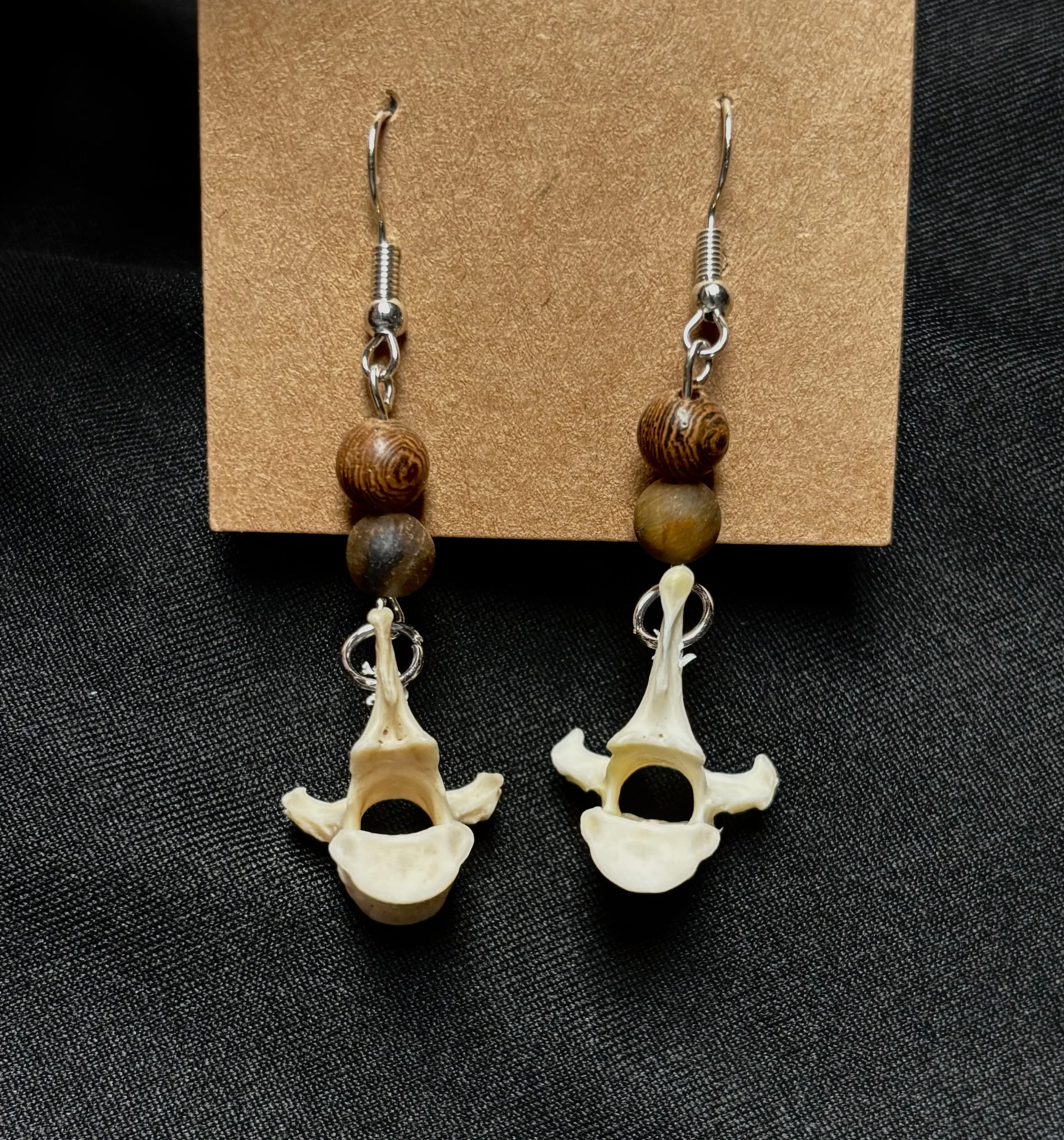 Vertebrae earrings with accent beads