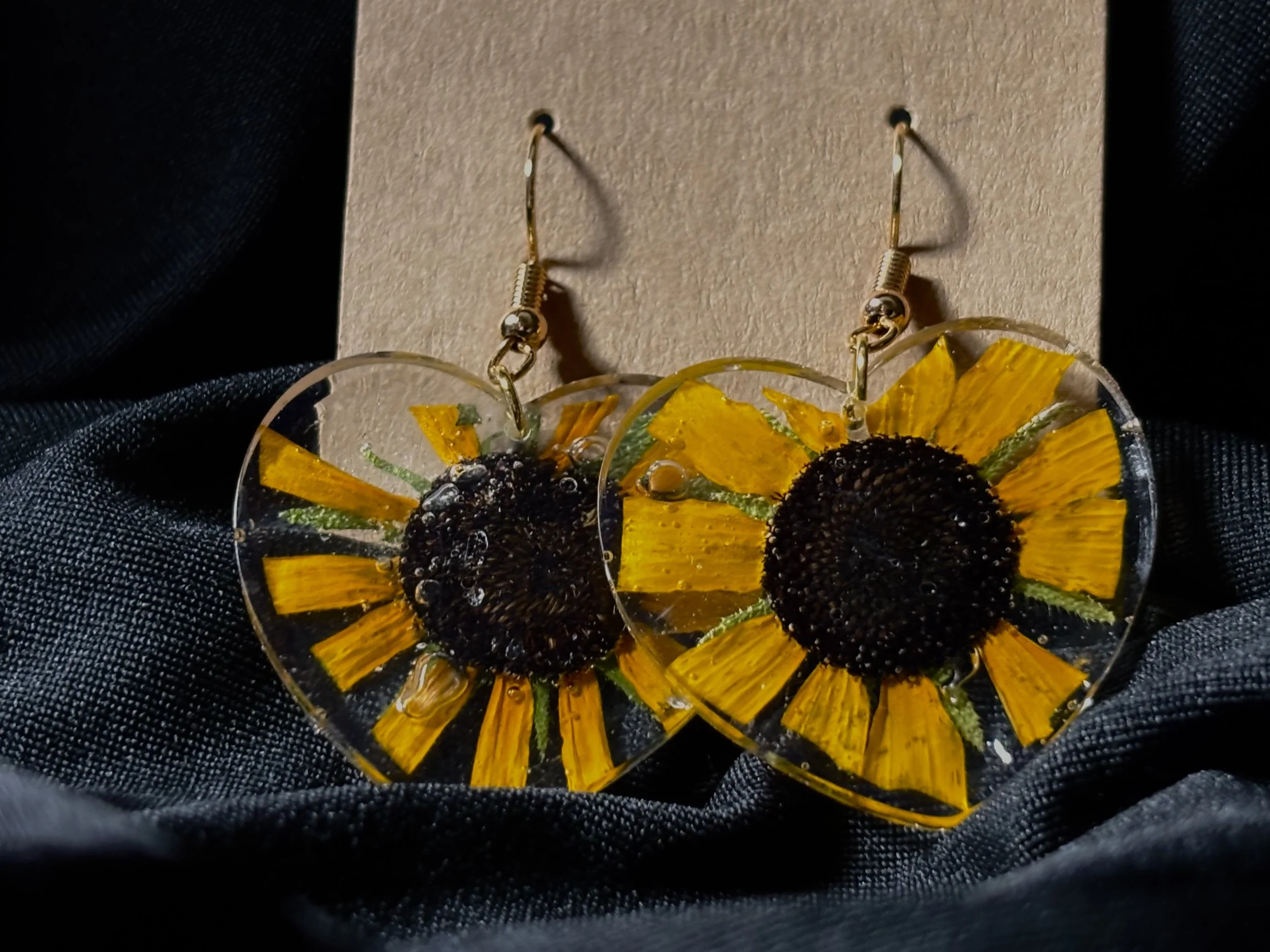 Heart shaped Black-eyed Susan earrings