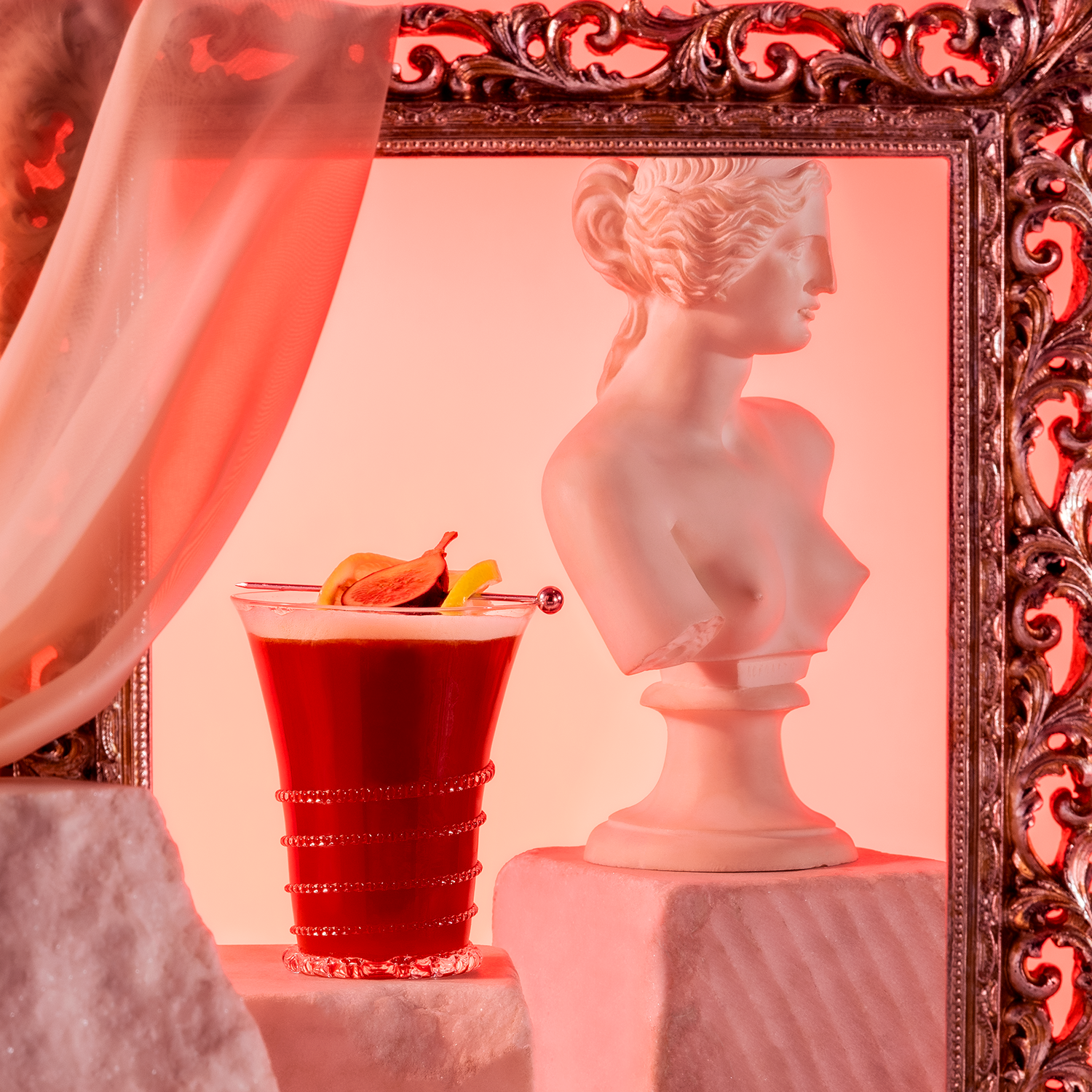 2511_251123_Flora-Ruins_framed-Bust_S.PNG