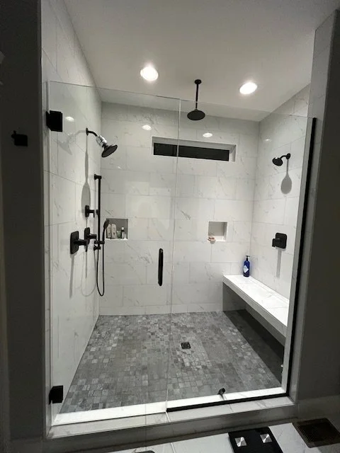 PrimaryBath1.jpeg