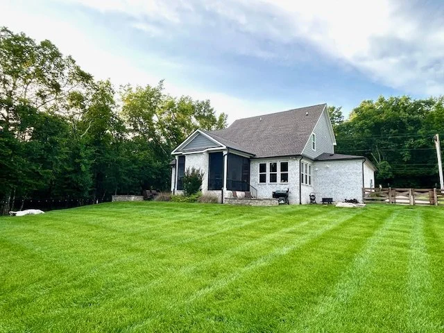 Backyard2.jpg