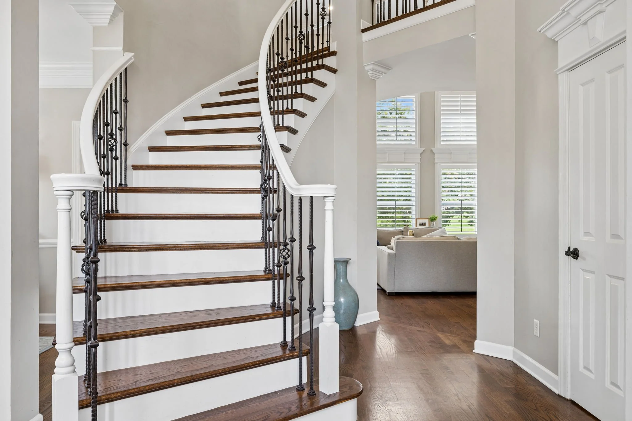 24-409 Enclave Ct - 024.jpg