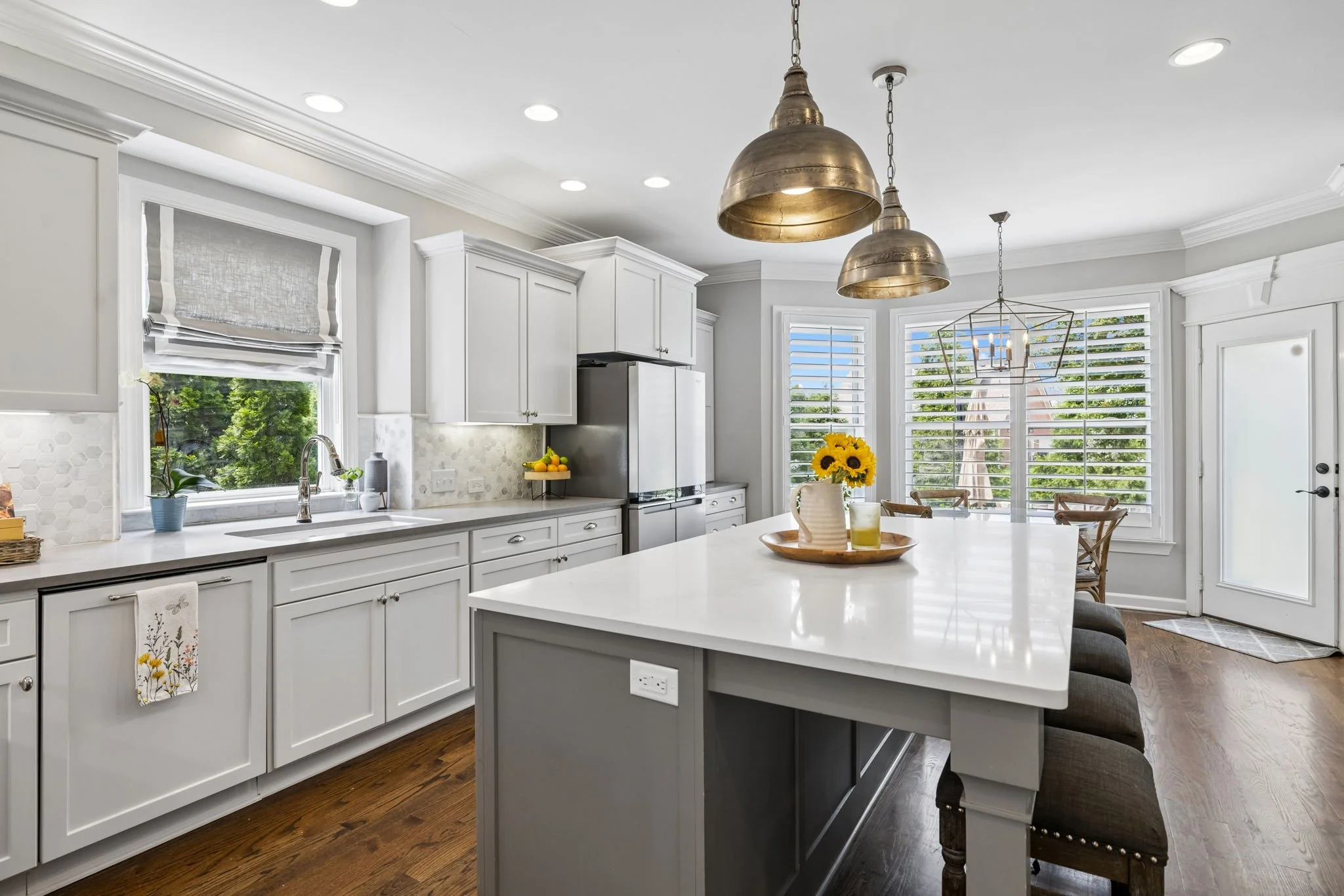 11-409 Enclave Ct - 011.jpg