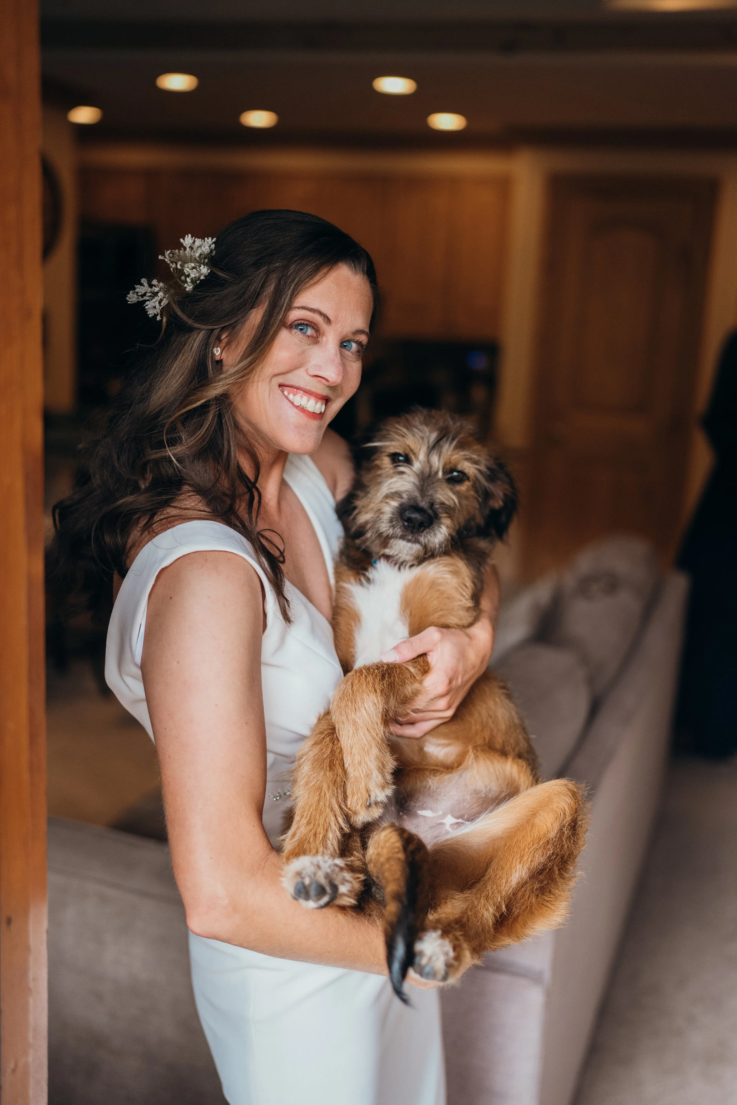 This lesbian wedding in Colorado highlights a deeply emotional and intimate celebration of queer love. The couple’s connection is captured through natural, unposed moments in an outdoor environment. As a Colorado-based LGBTQ+ photographer, I work wit
