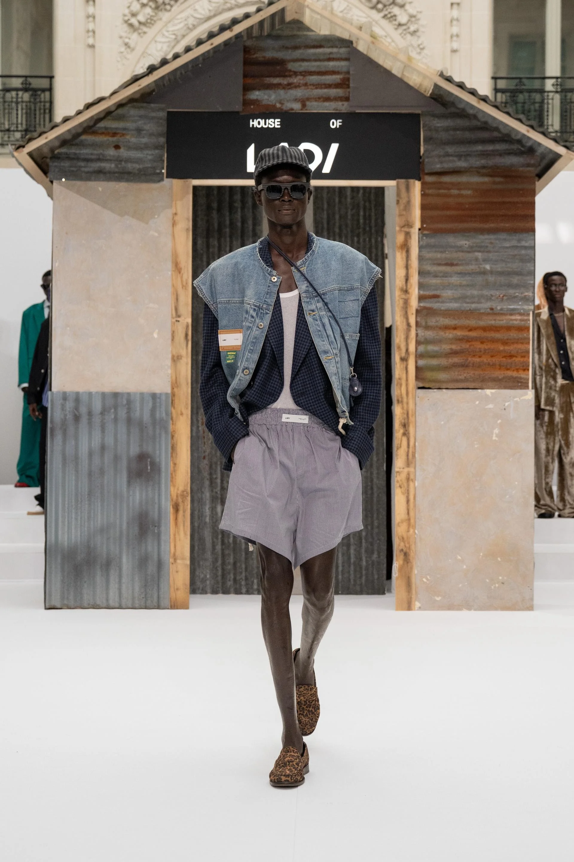 LAD/ Debuts at Paris Fashion Week Men’s SS27 with KIN LA BELLE