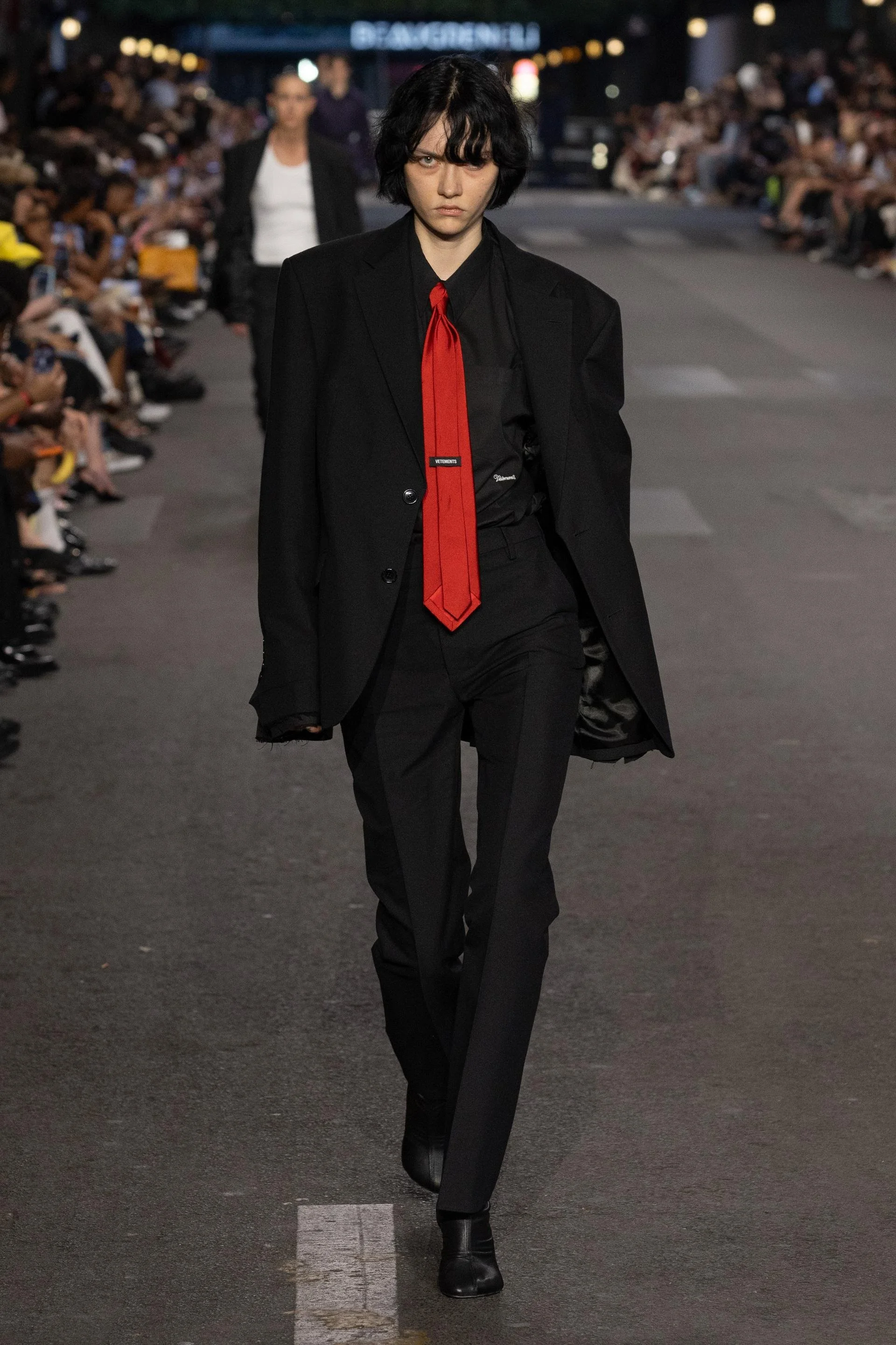 VETEMENTS Spring/Summer 2027: A New Chapter in Contemporary Fashion