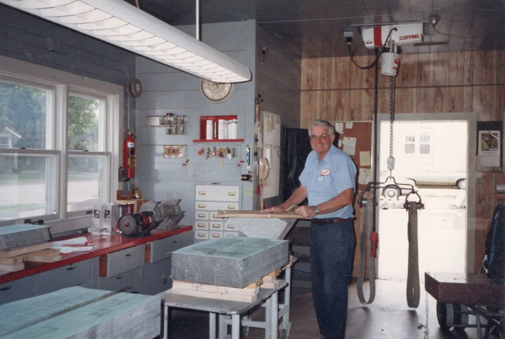AH Schneider shop