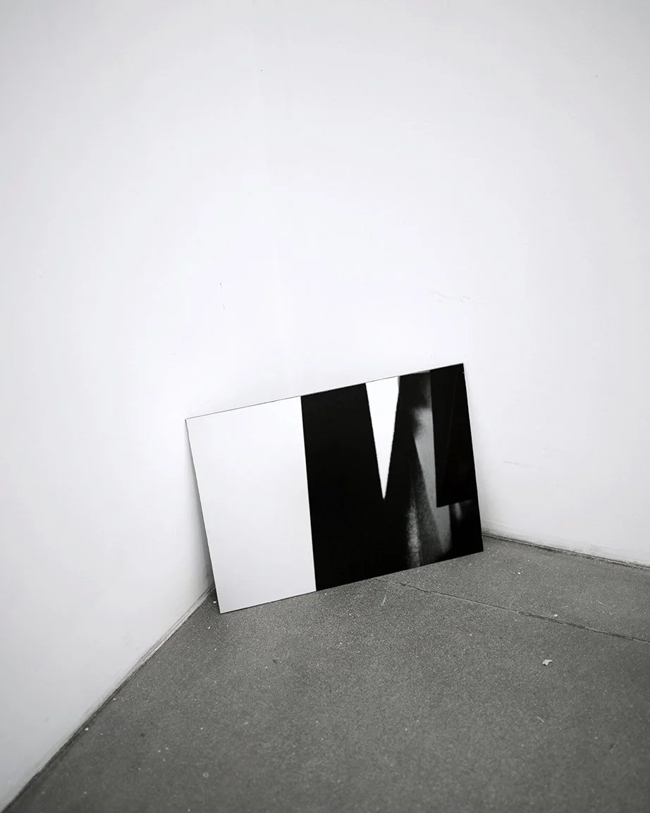 black_and_white__corner.jpg