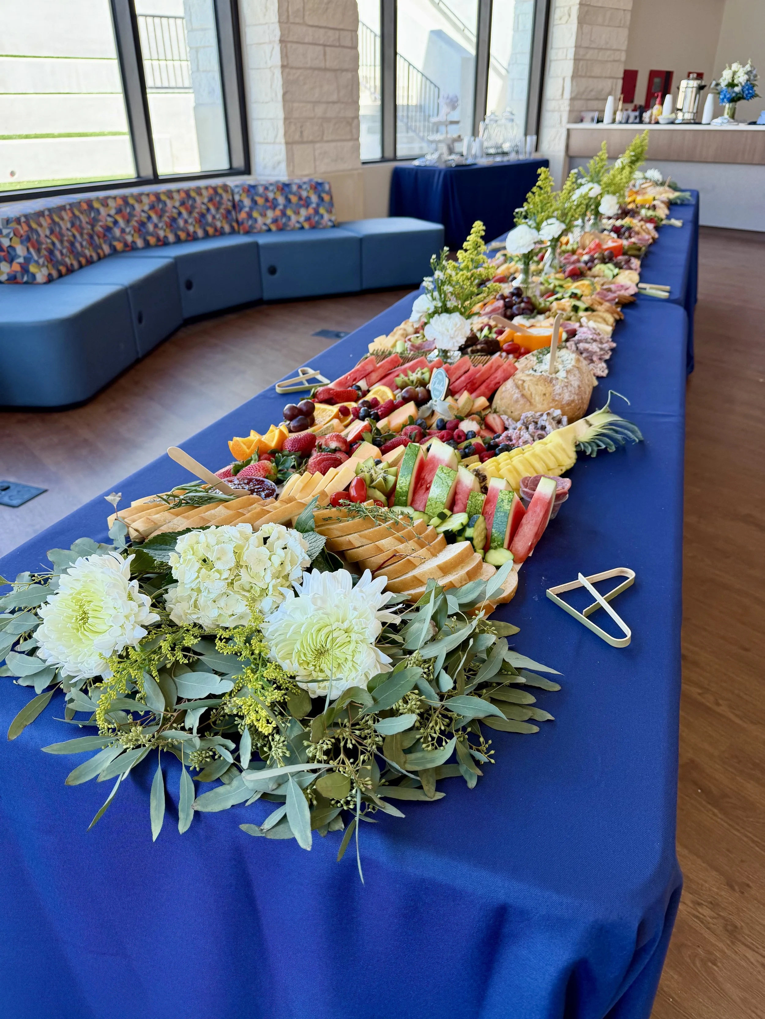 15' Grazing Table