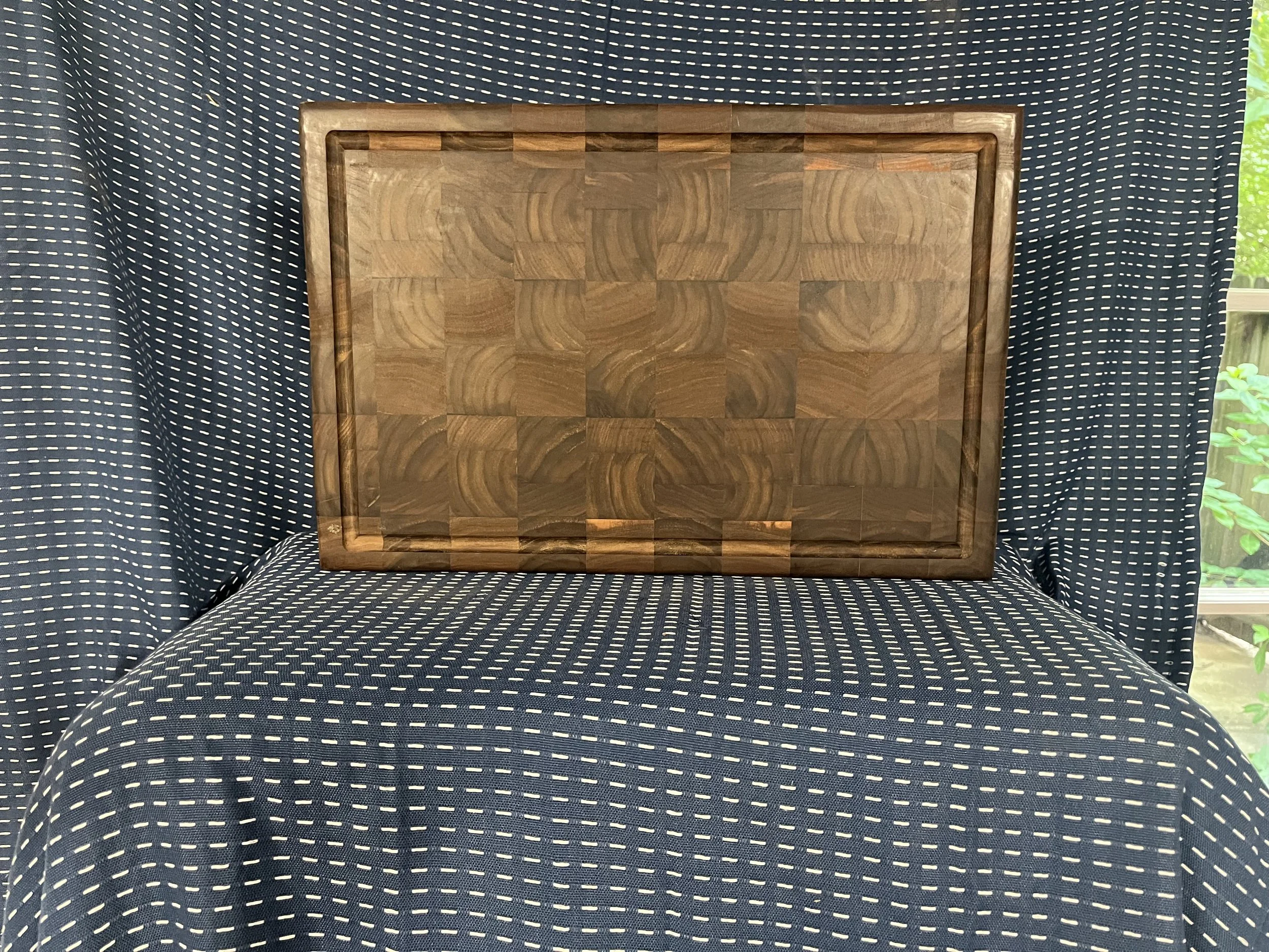 END GRAIN WALNUT