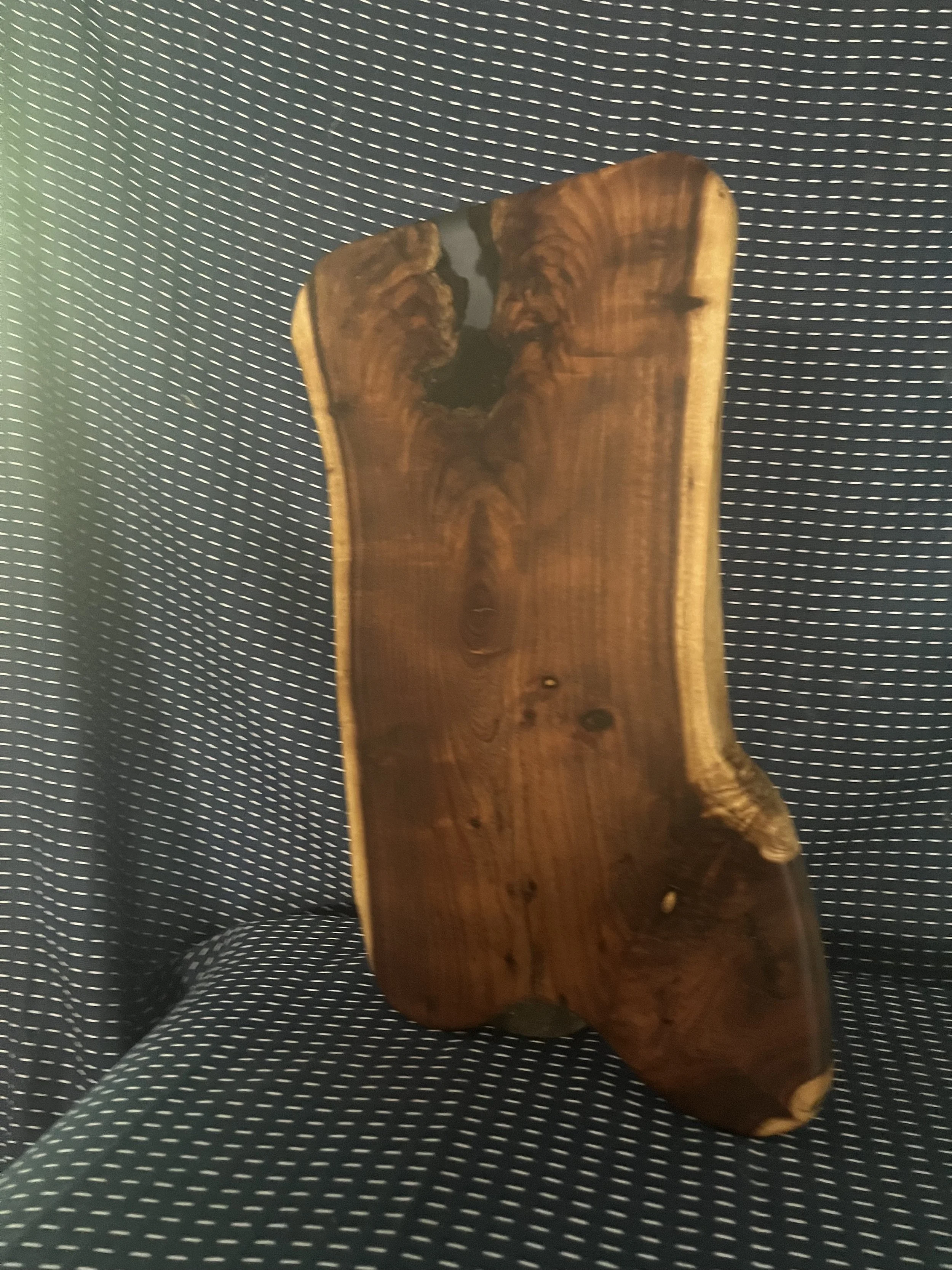 BEAUTIFULL LIVE EDGE CHARCUTERIE