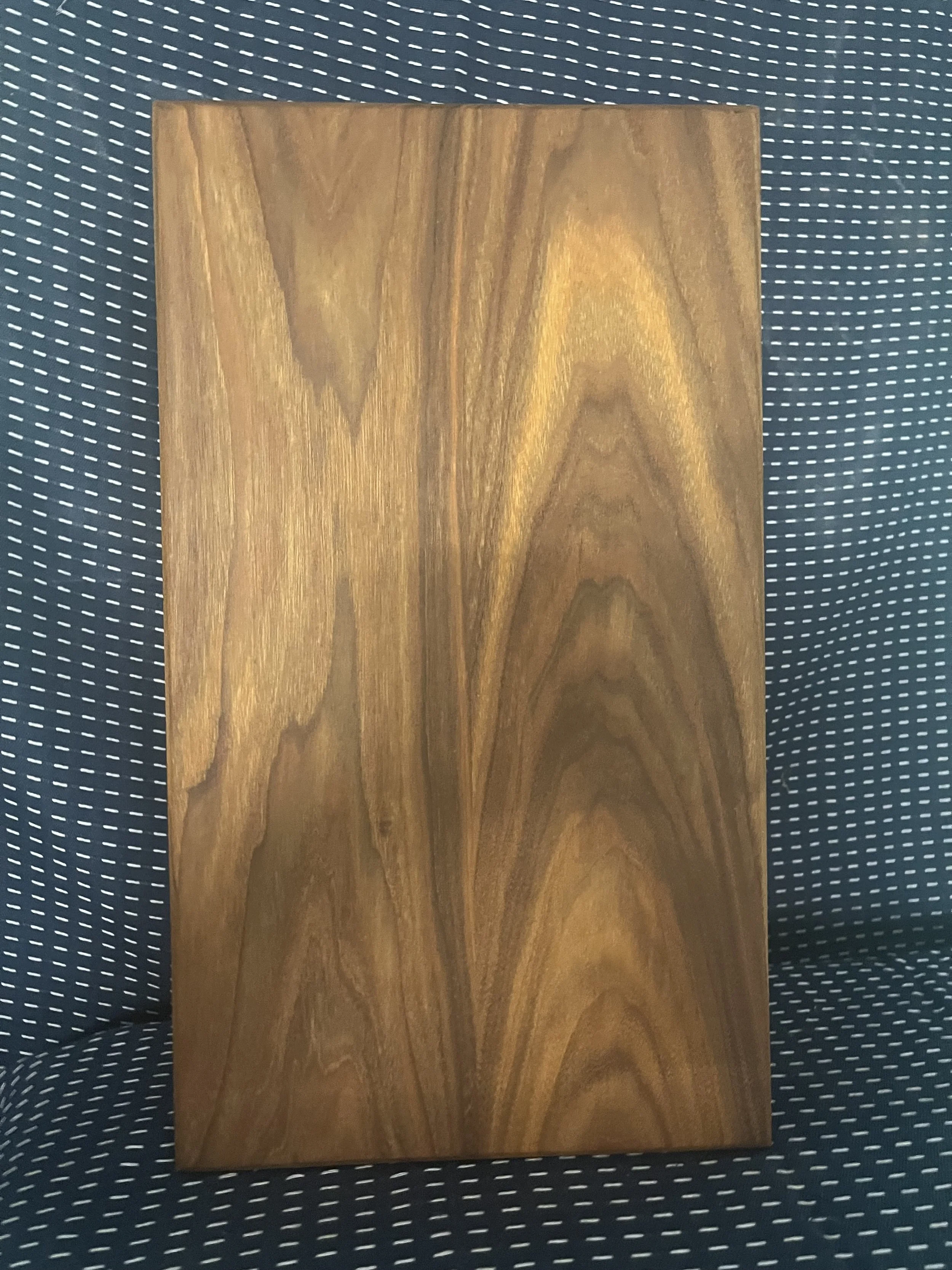 CANARY WOOD PRESENTATION BOARD