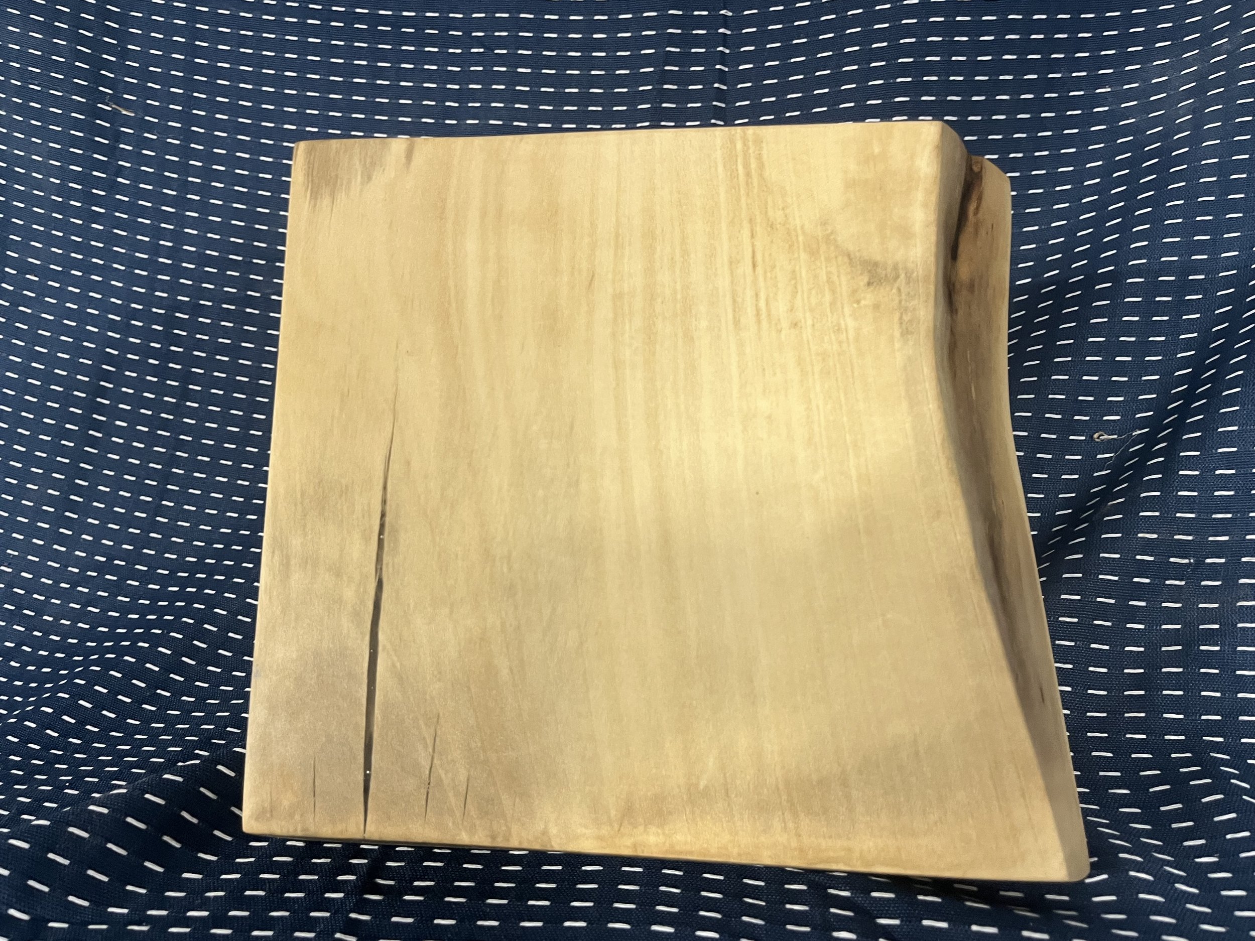 MAPLE CUTTING BOARD