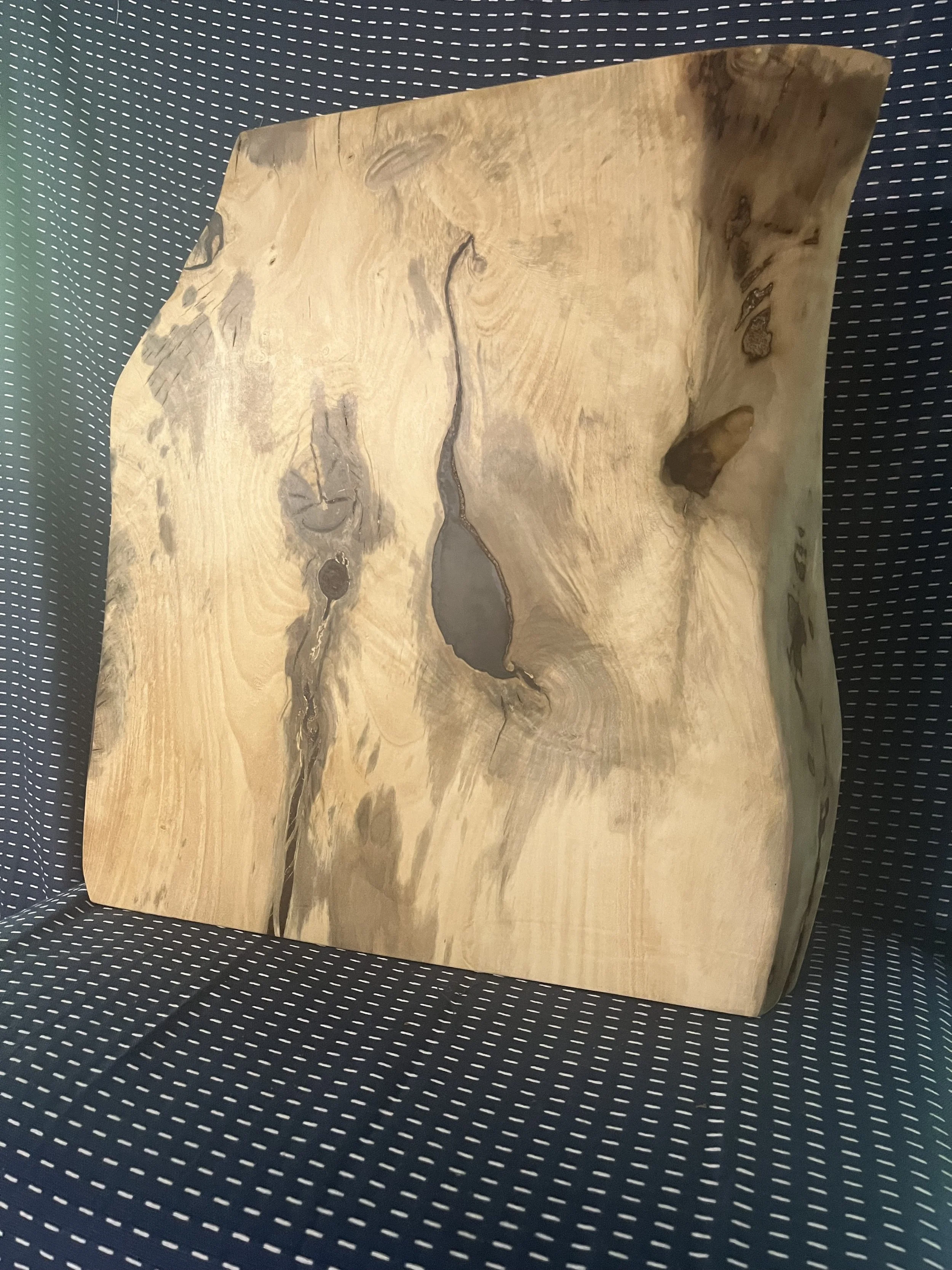 MAPLE LIVE EDGE PRESENTATION BOARD