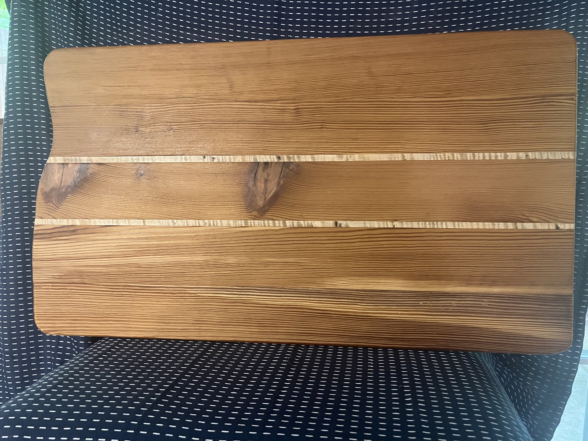 LARGE BREAD BOARD