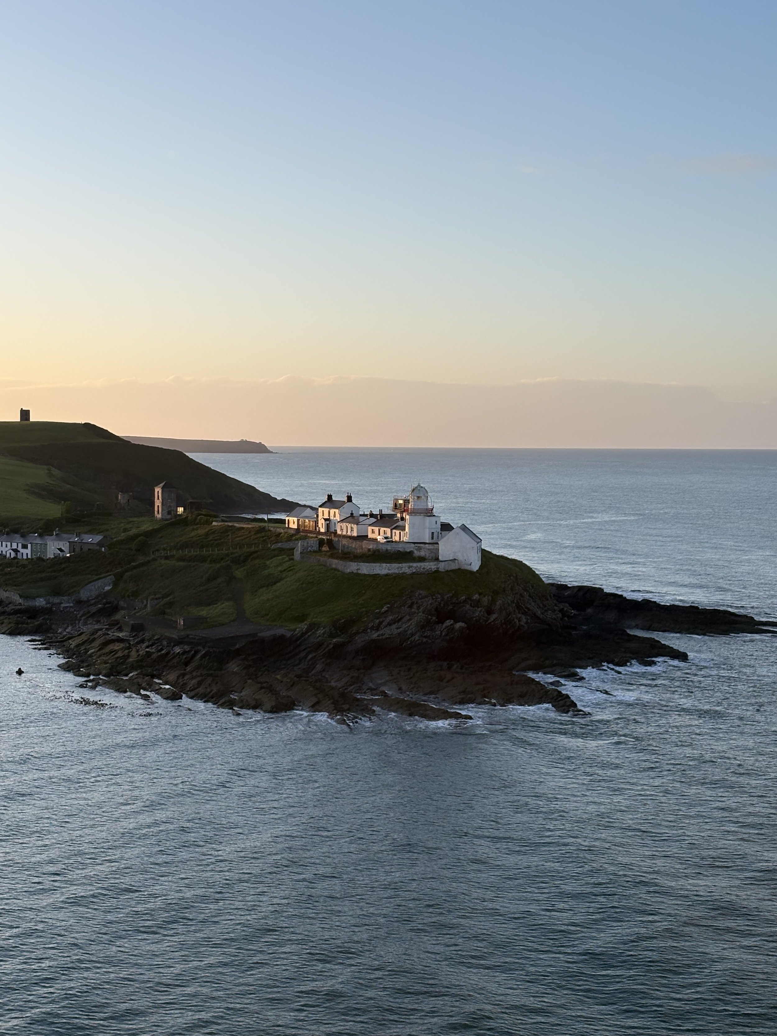 Roches Point Lighthouse