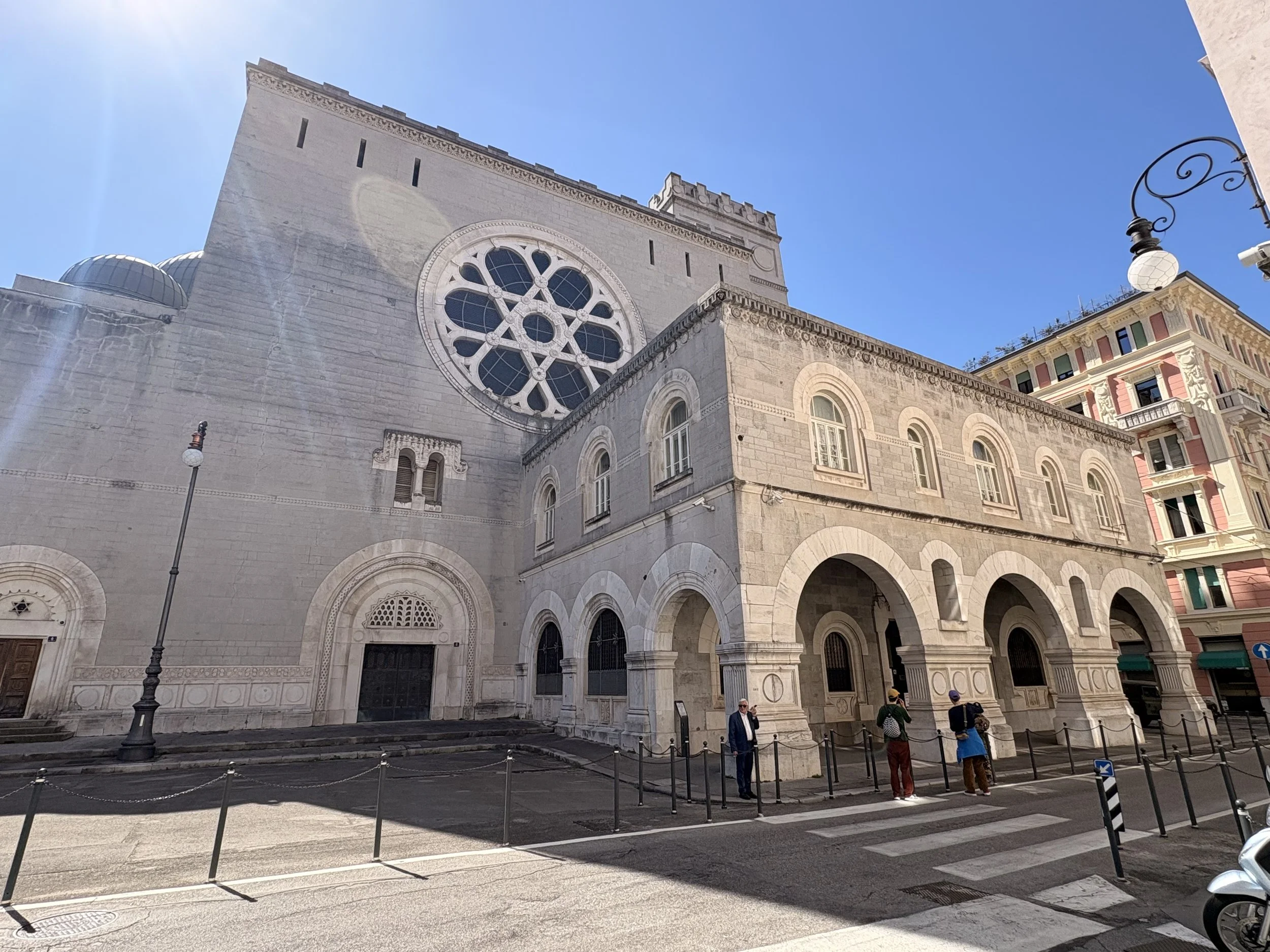 Jewish Synagogues  of Bari