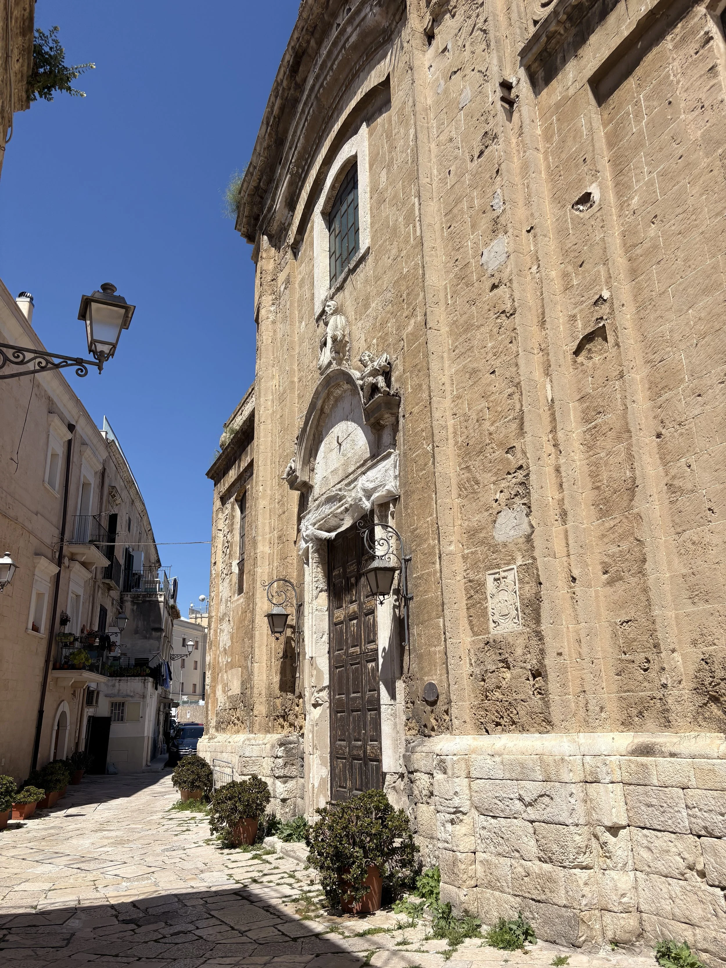 Bari