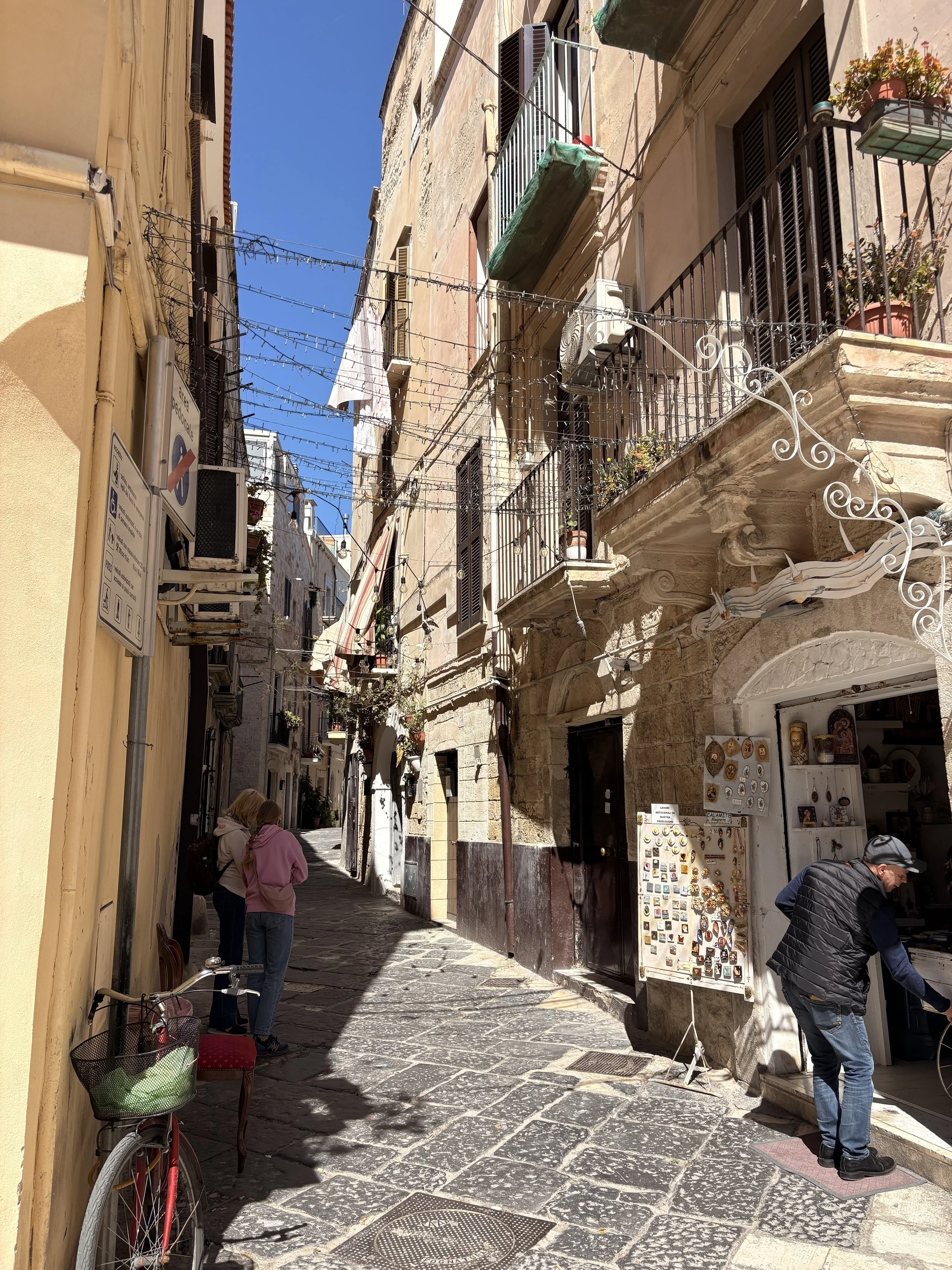 Bari