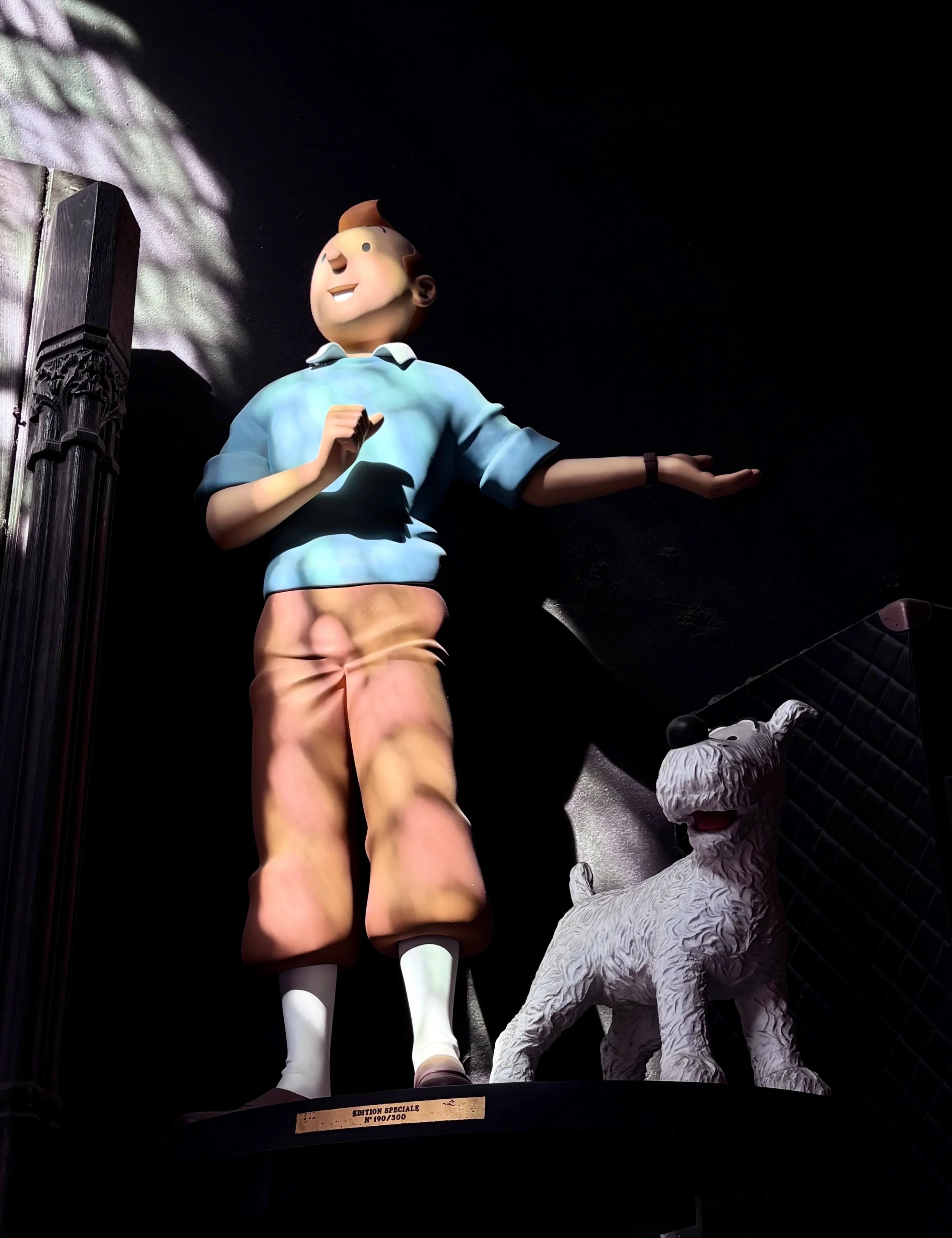 Famous Tintin and Milou (Tintin and Snowy) in German Tim and Struppi