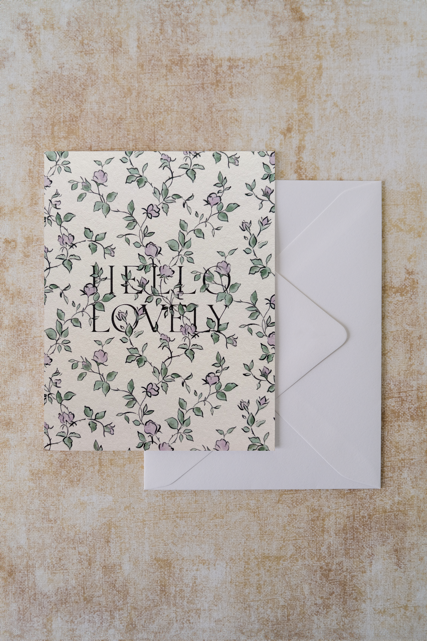GreetingCard_HelloLovely_Creme.png
