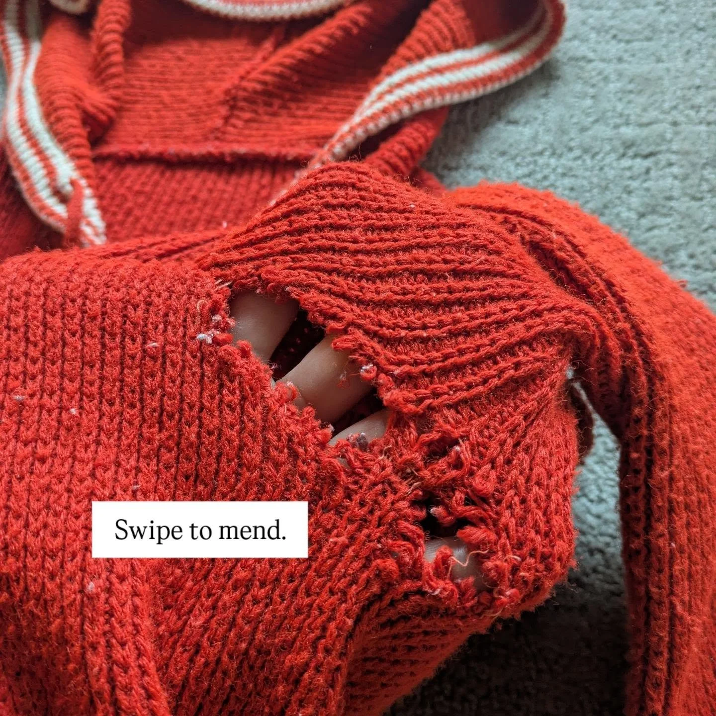 🍅 Minna found this vintage sweater in the thrift store ten years ago. 

🍅 Maybe these mends will give it another ten years!

🍅 If you have a sweater with holes in your closet, message me! Would love to be of service.

#sweatermending #sweaterrepai